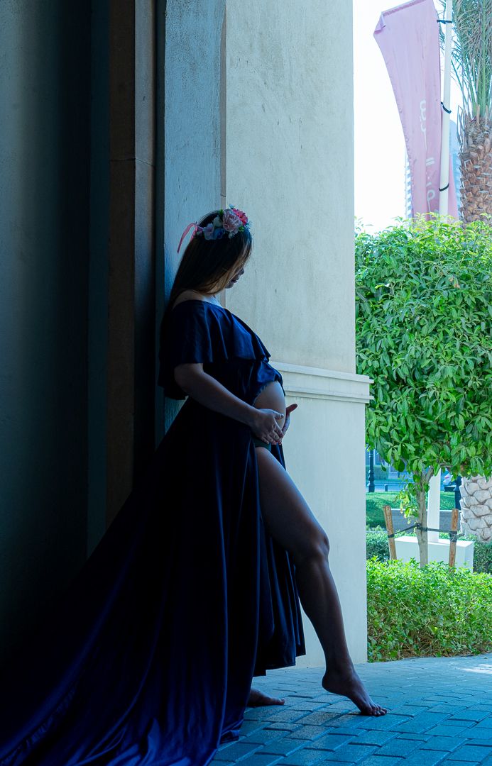 Silhouette Maternity Photography in Blue Dress