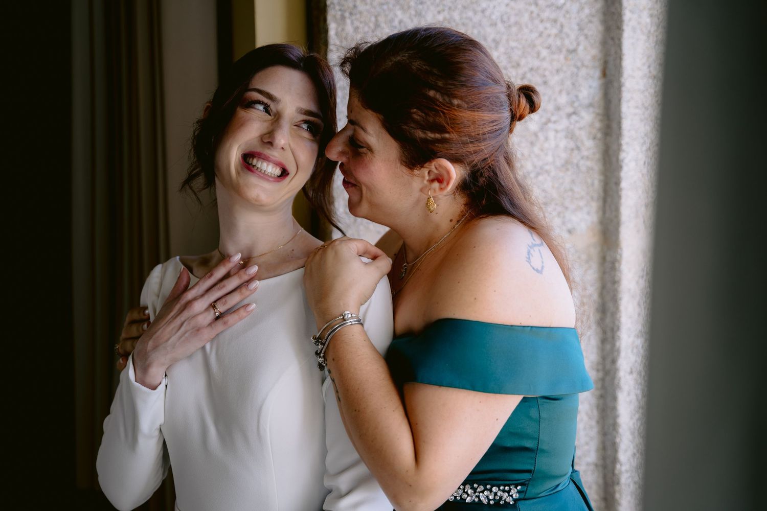 Cobertura completa de casamento em Portugal, fotos emocionantes para recordações eternas.