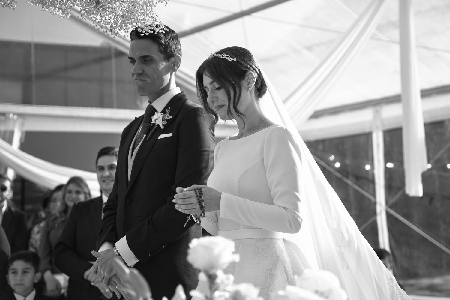 Ensaio de noivos em Portugal, fotos profissionais que eternizam o amor em álbuns e quadros.