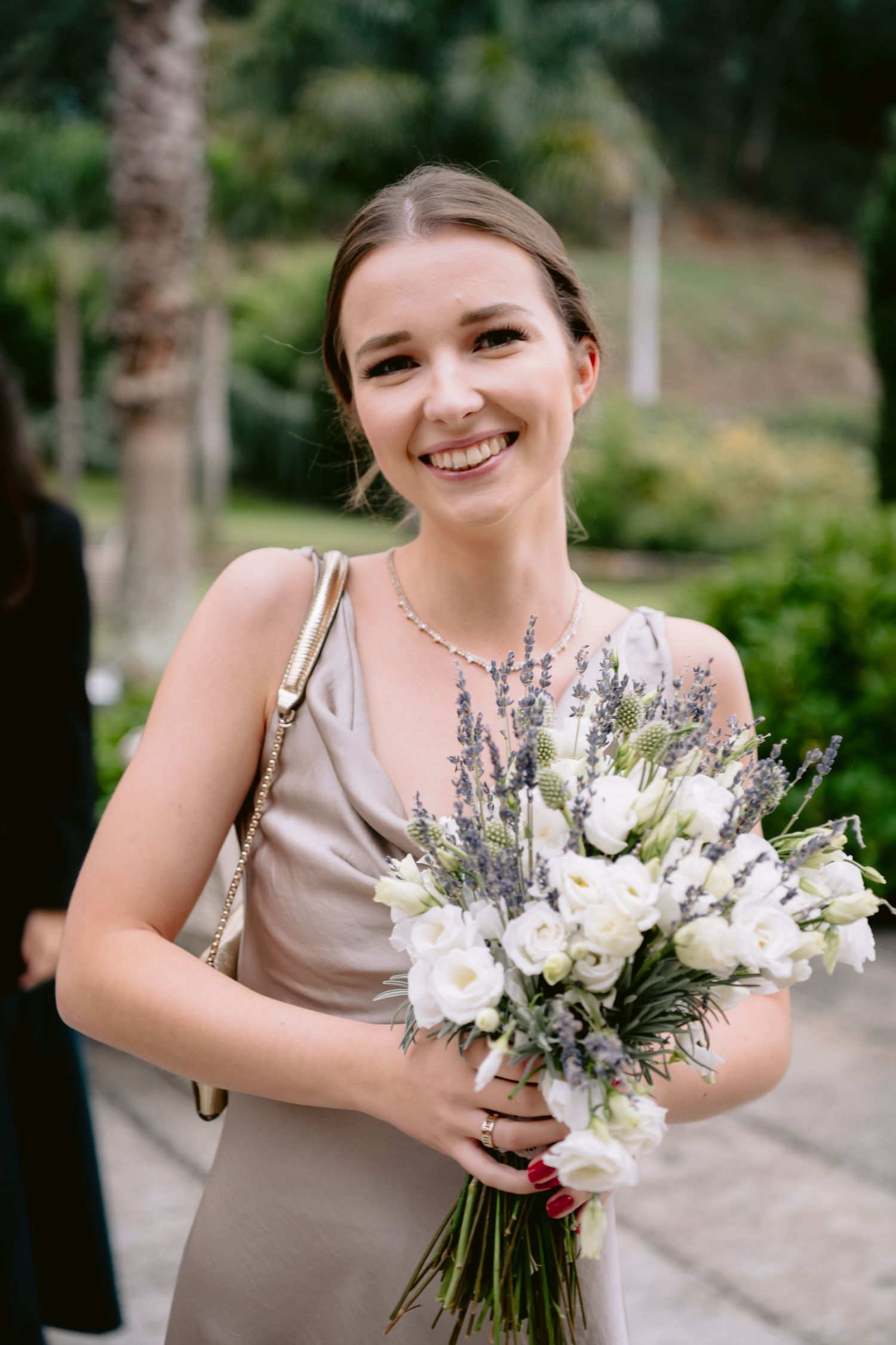 Fotógrafo de casamento em [cidade], especializado em registrar momentos únicos com fotos que se transformam em álbuns e impressos de alta qu