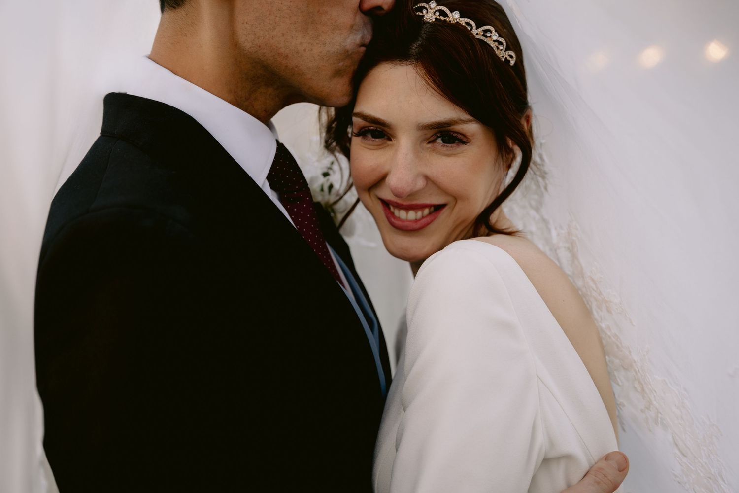 Ensaio de noivos em Portugal, fotos profissionais que eternizam o amor em álbuns e quadros.