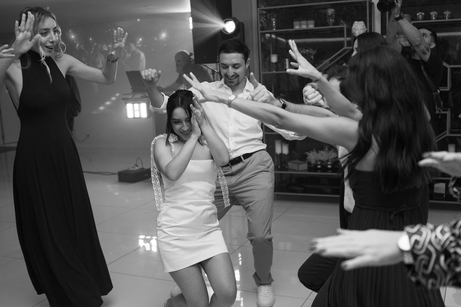 Registre seu casamento com fotos que capturam amor, alegria e momentos únicos, ideais para impressos, álbuns e presentes especiais para fami