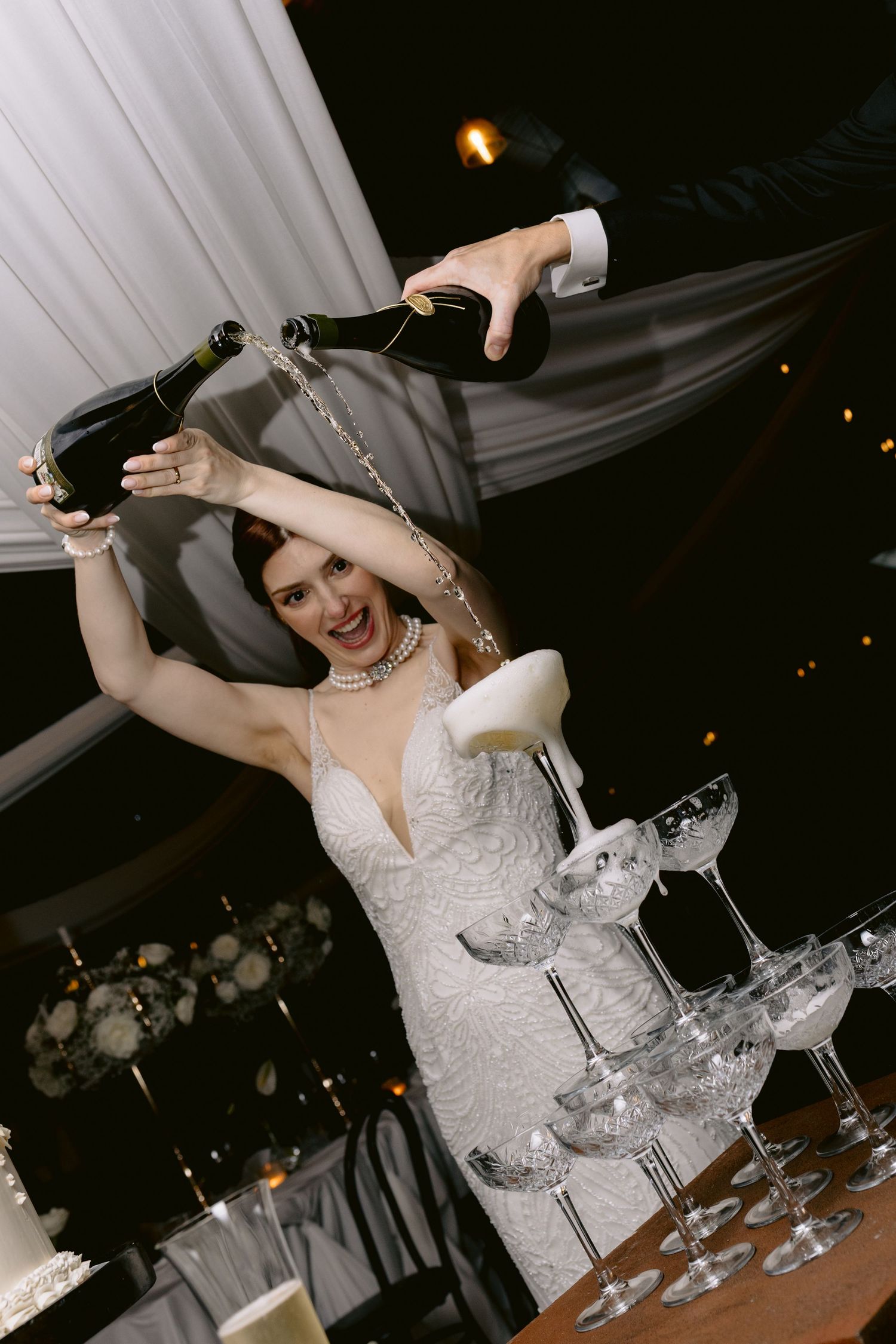 Transforme seu grande dia em memórias eternas com fotos de casamento profissionais, perfeitas para álbuns, ensaios de noivos, impressos e qu