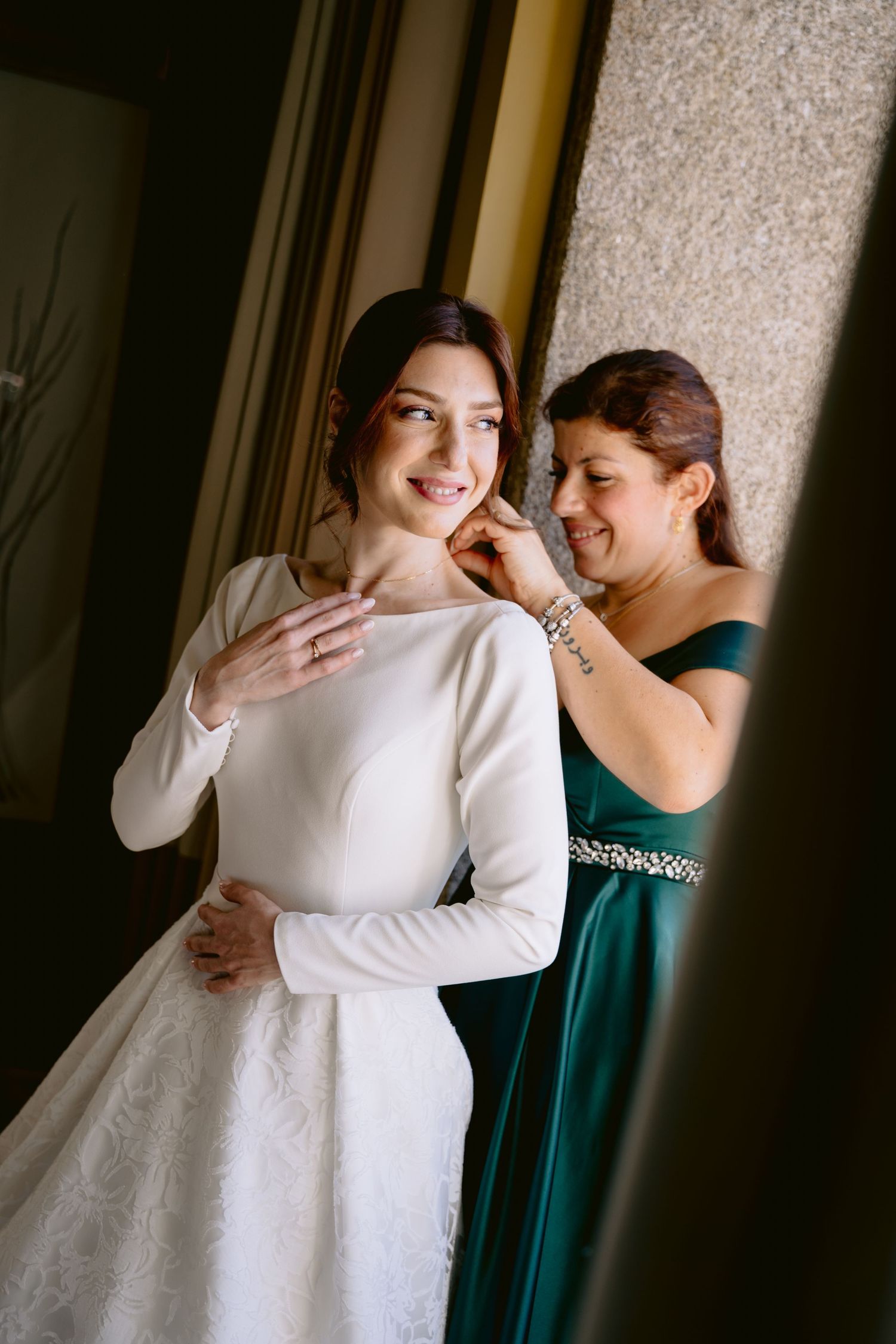 Cobertura completa de casamento em Portugal, fotos emocionantes para recordações eternas.