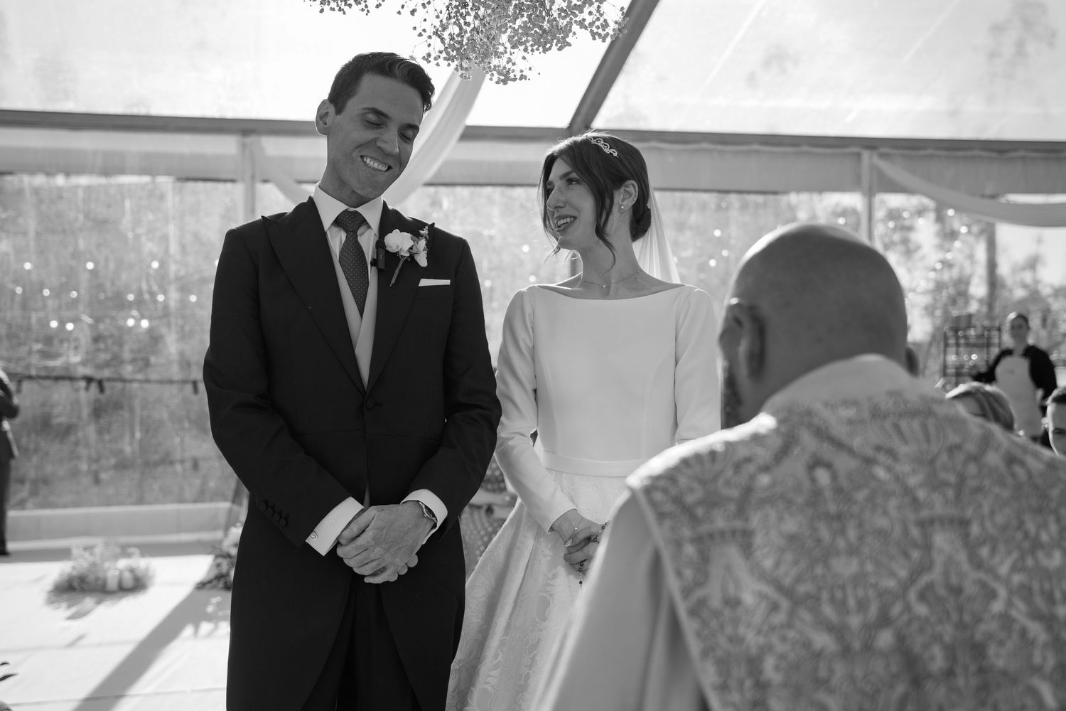 Ensaio de noivos em Portugal, fotos profissionais que eternizam o amor em álbuns e quadros.