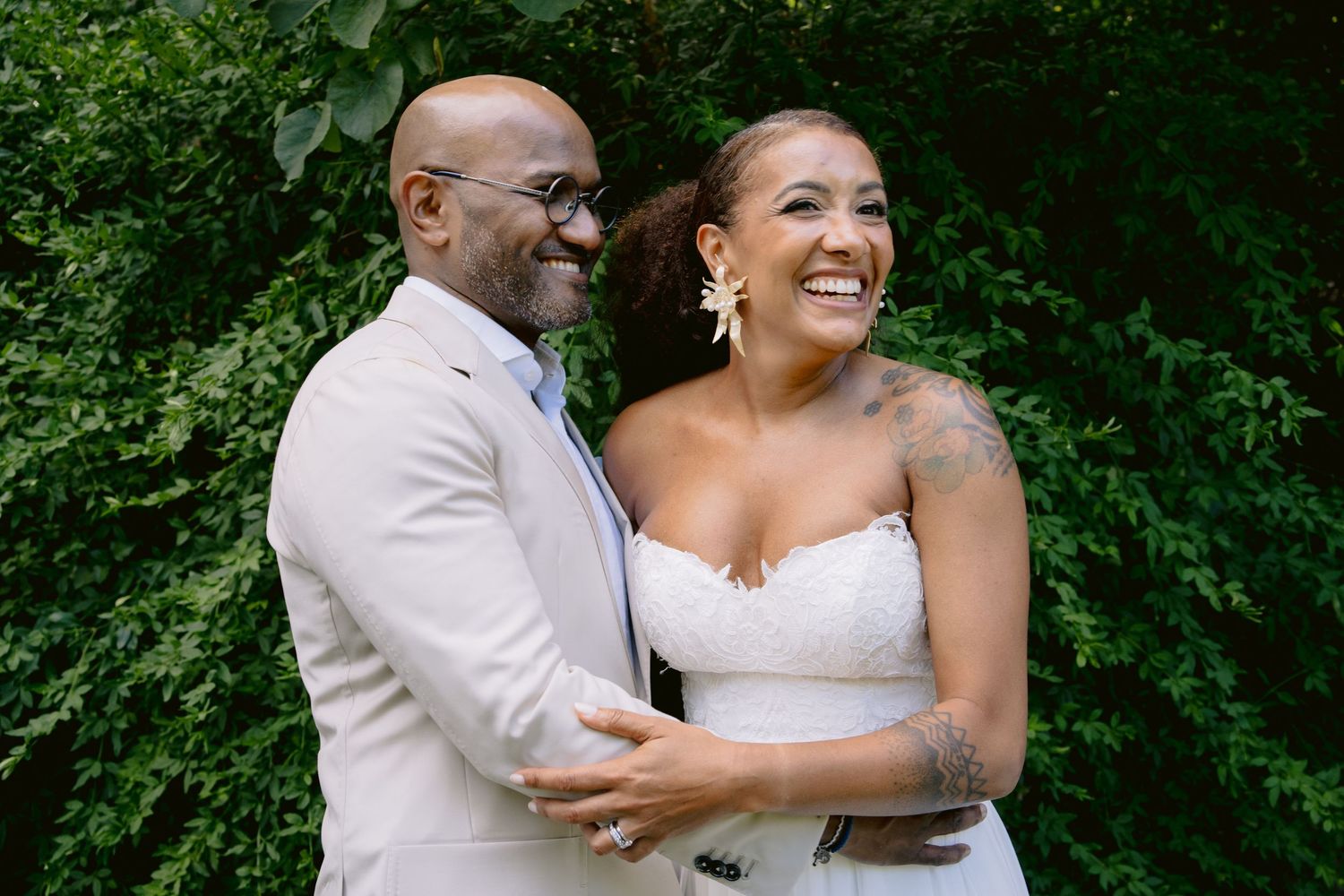 Fotógrafo de casamento em Portugal, eternizando momentos especiais em fotos e impressos.
