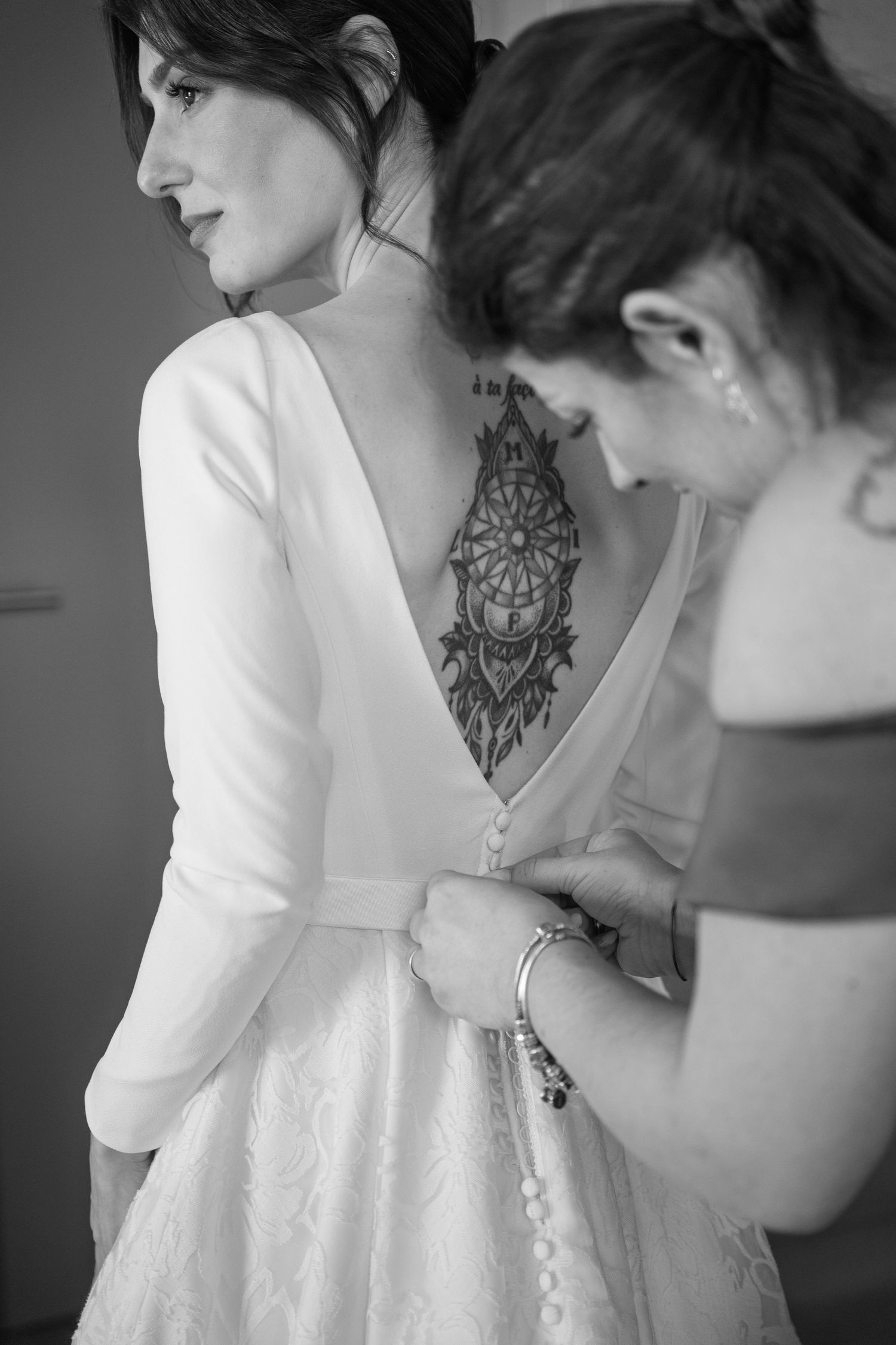 Cobertura completa de casamento em Portugal, fotos emocionantes para recordações eternas.