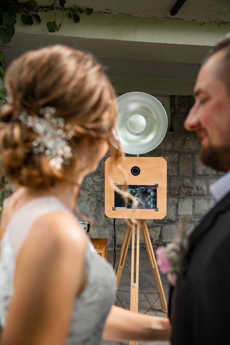 Fotógrafo de casamento em Portugal, eternizando momentos especiais em fotos e impressos.