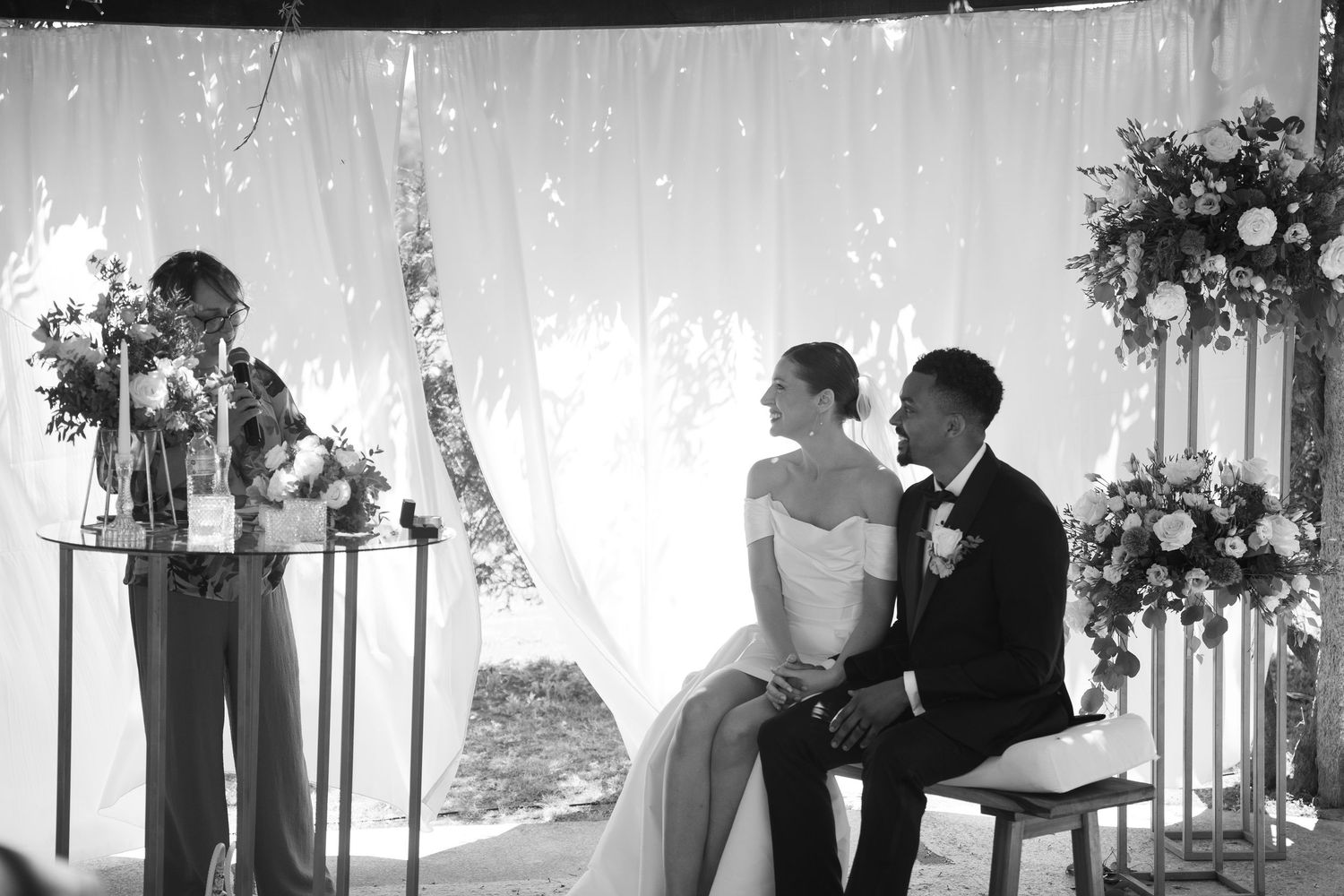 Seu casamento contado em fotos, ideais para álbuns, quadros e recordações especiais