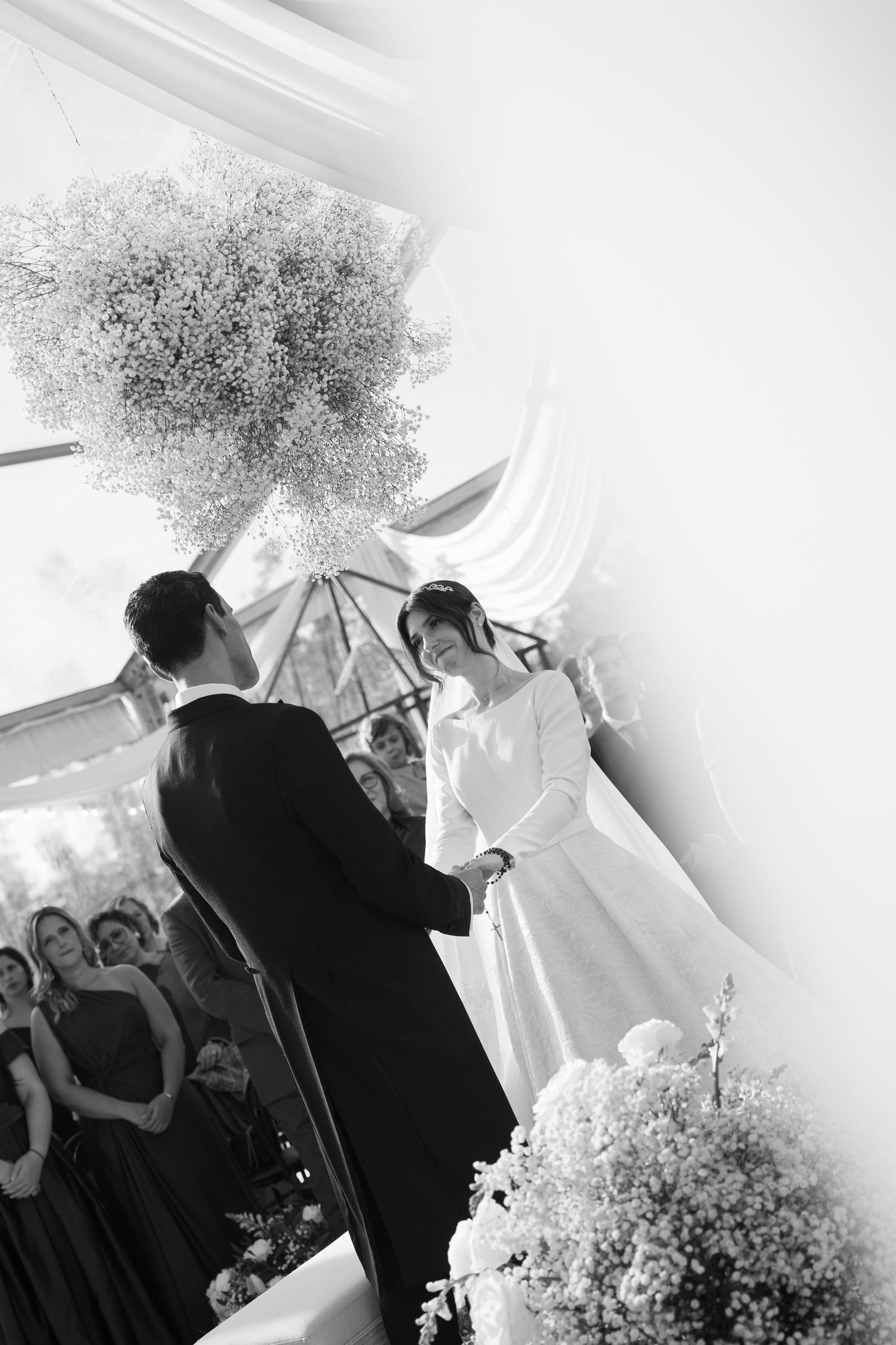 Ensaio de noivos em Portugal, fotos profissionais que eternizam o amor em álbuns e quadros.