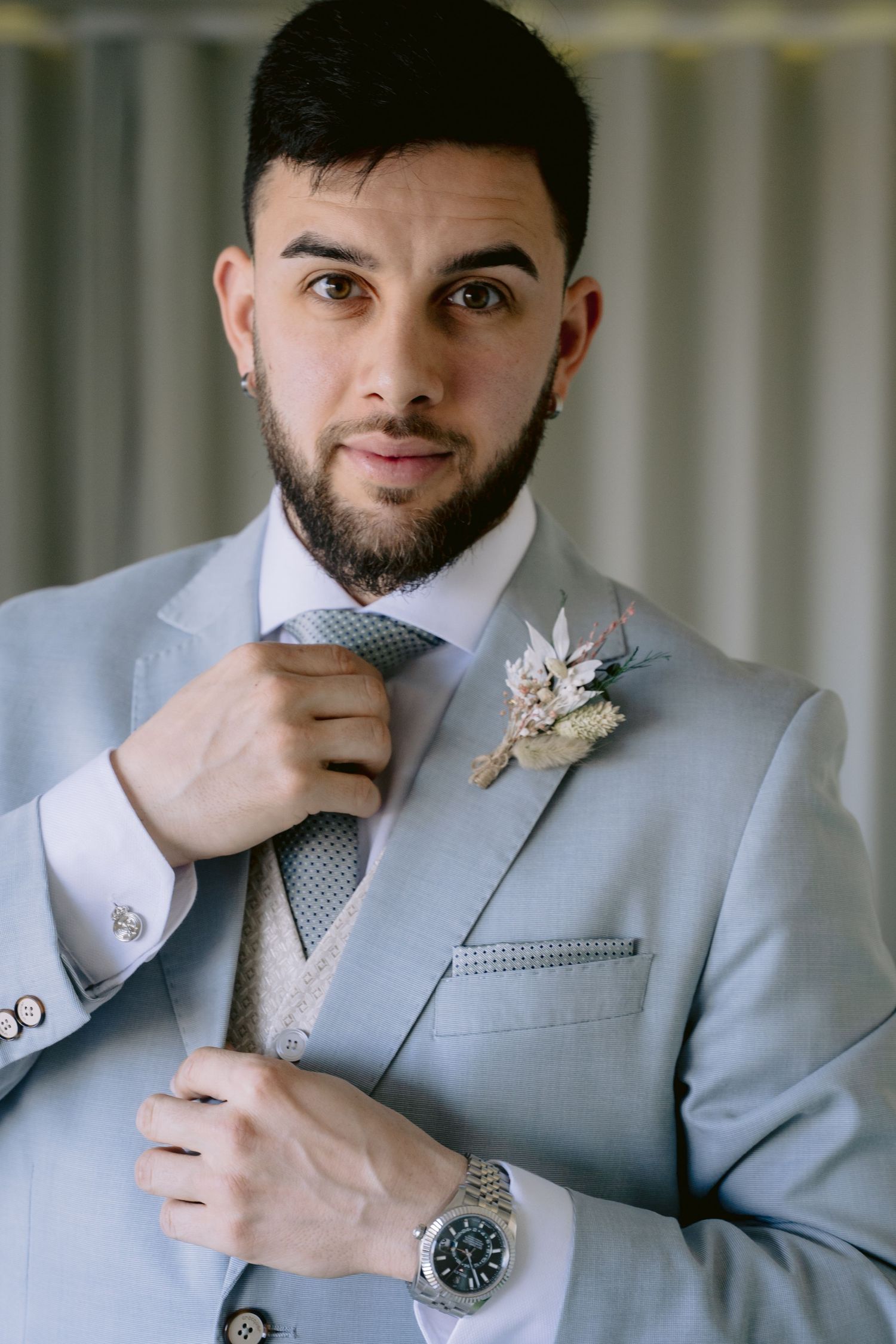 Cobertura completa do casamento em [cidade], fotos emocionantes para lembranças eternas.
