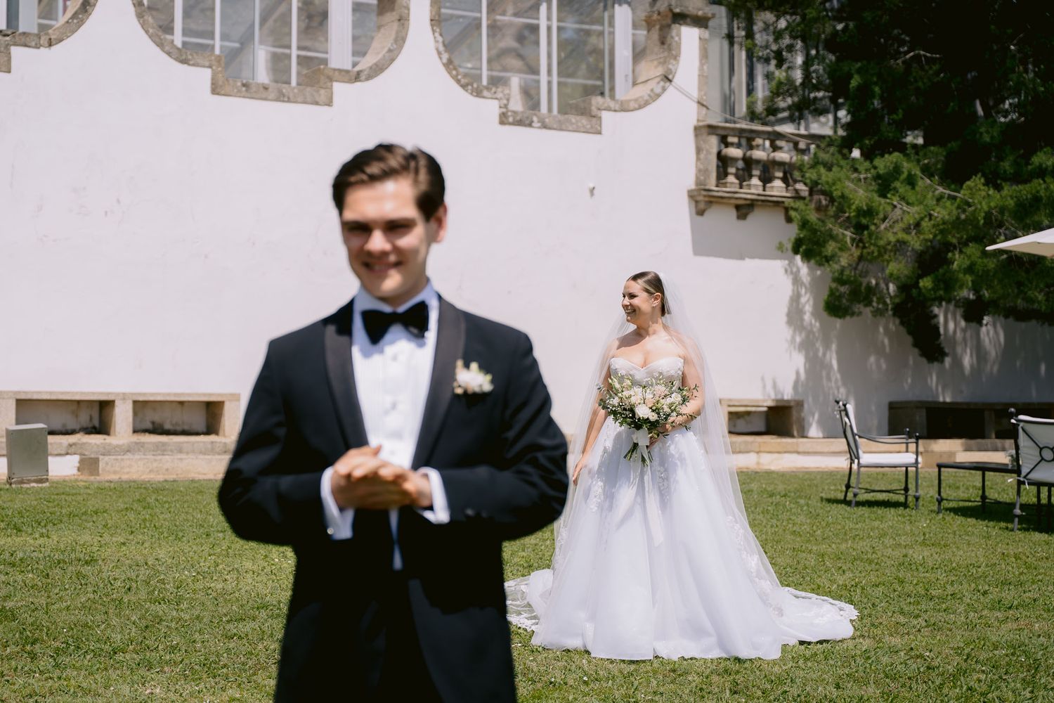 vCasamento ao ar livre com foco na noiva, criando imagens lindas para lembranças eternas.