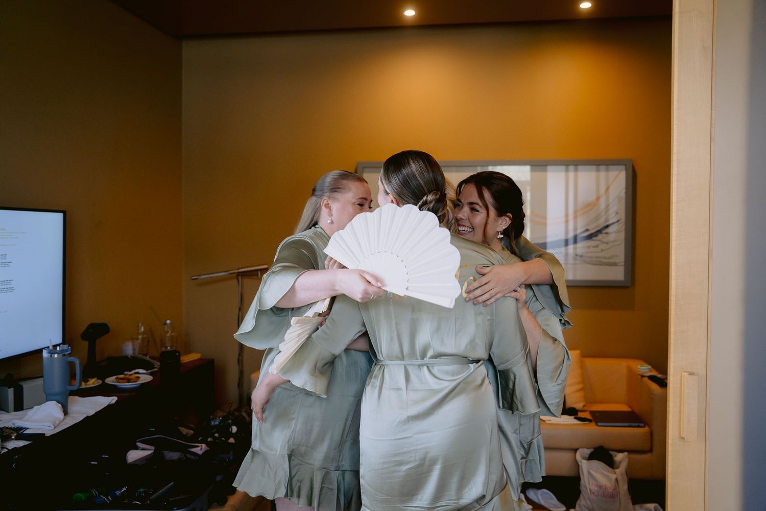 Casamento ao ar livre com foco na noiva, criando imagens lindas para lembranças eternas.