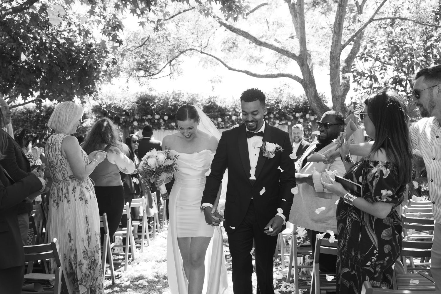 Seu casamento contado em fotos, ideais para álbuns, quadros e recordações especiais