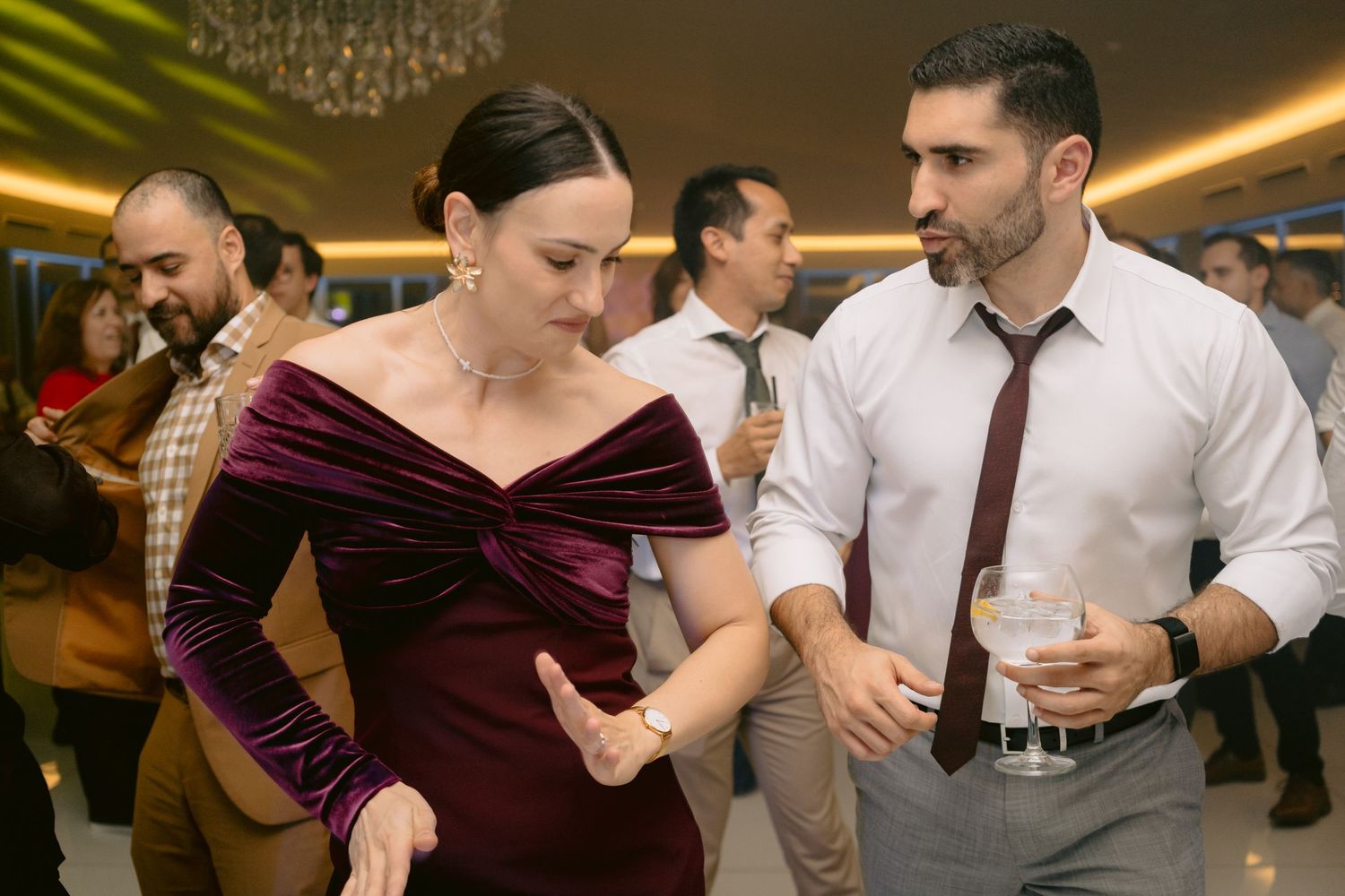Registre seu casamento com fotos que capturam amor, alegria e momentos únicos, ideais para impressos, álbuns e presentes especiais para fami