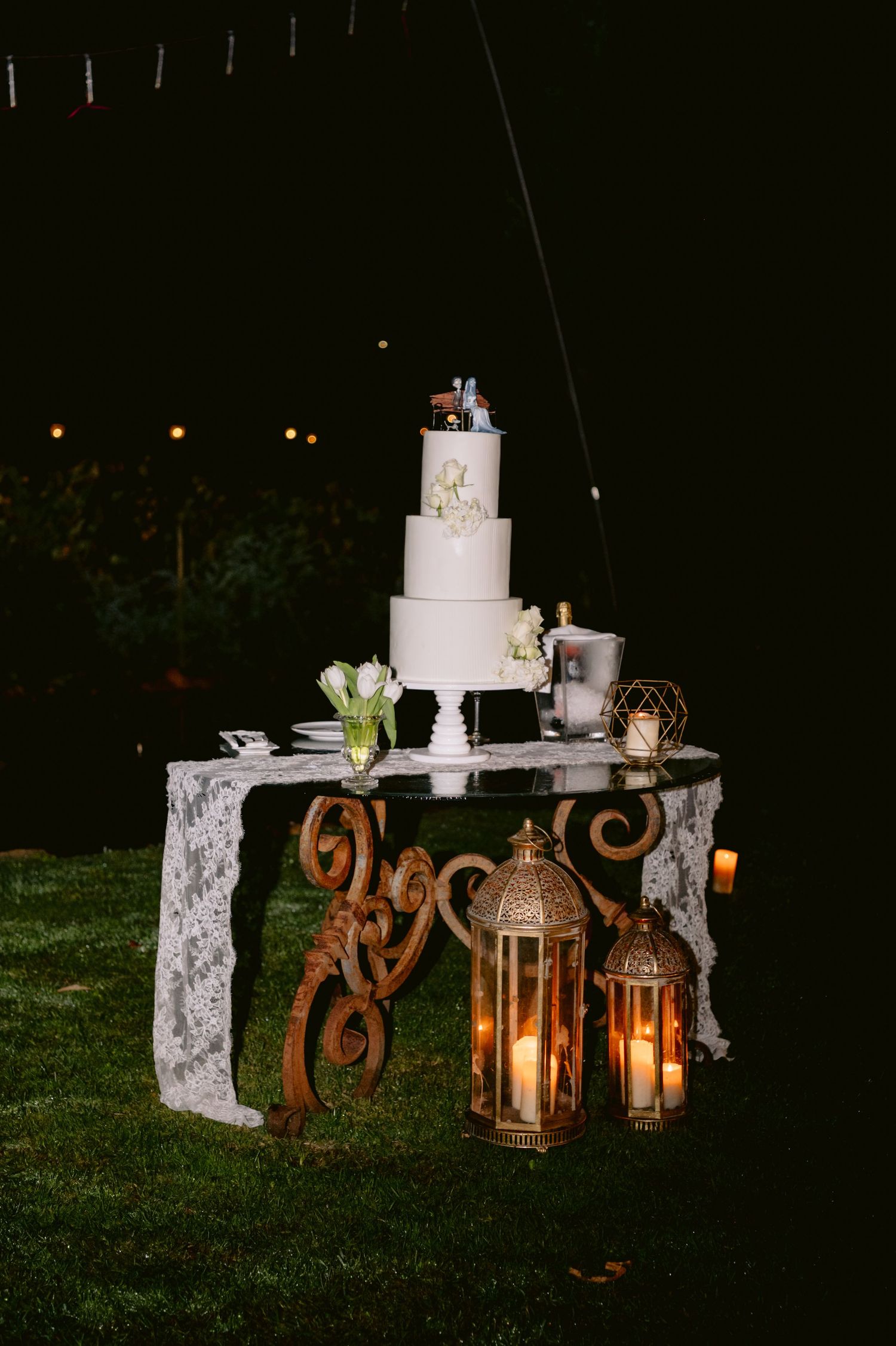 Transformamos cada instante do casamento em imagens inesquecíveis, perfeitas para álbuns, impressos personalizados e recordações que contam