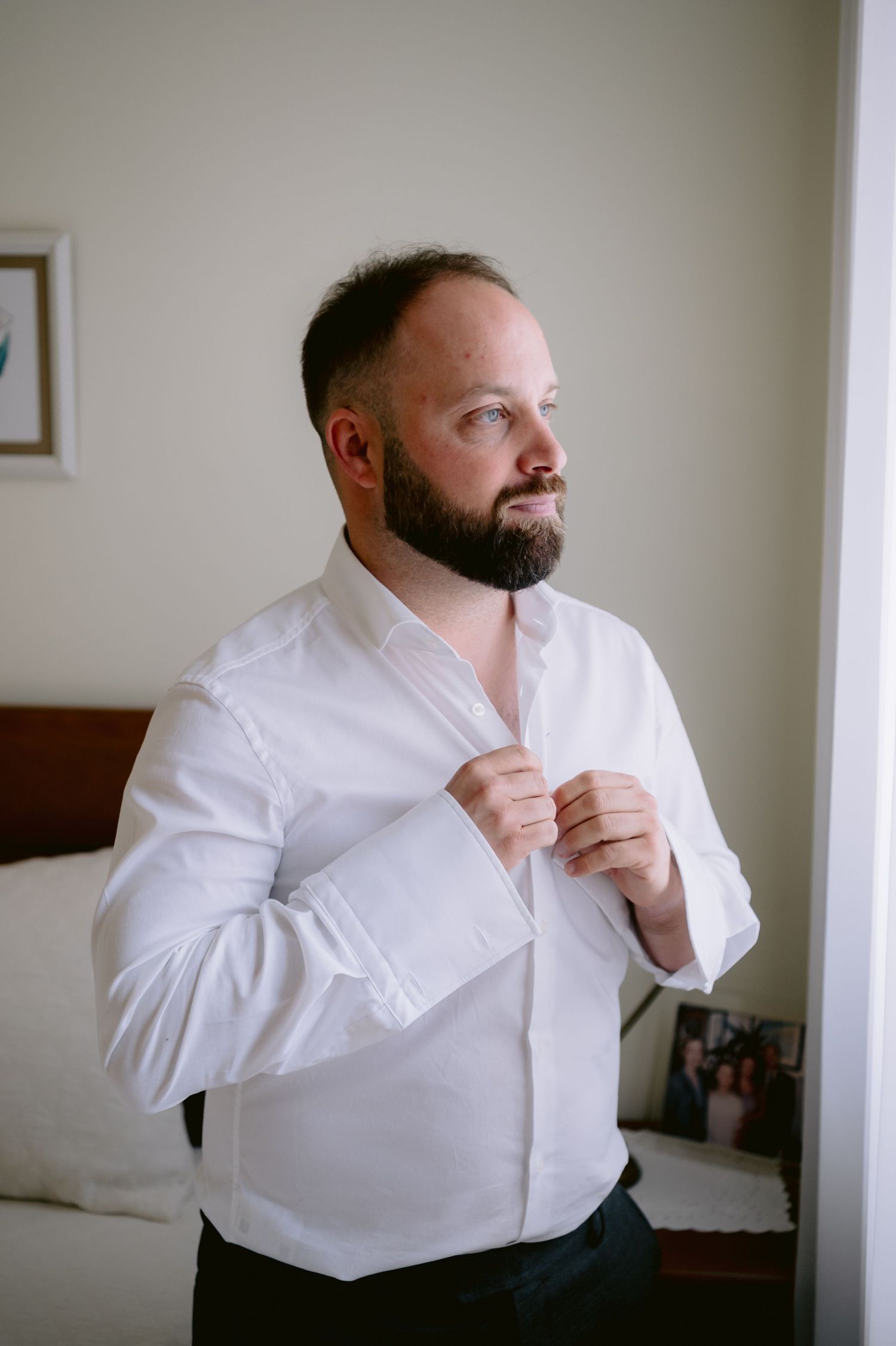 Cobertura completa do seu casamento em [cidade], com fotos artísticas e emocionantes, ideais para ensaios, álbuns e lembranças impressas que