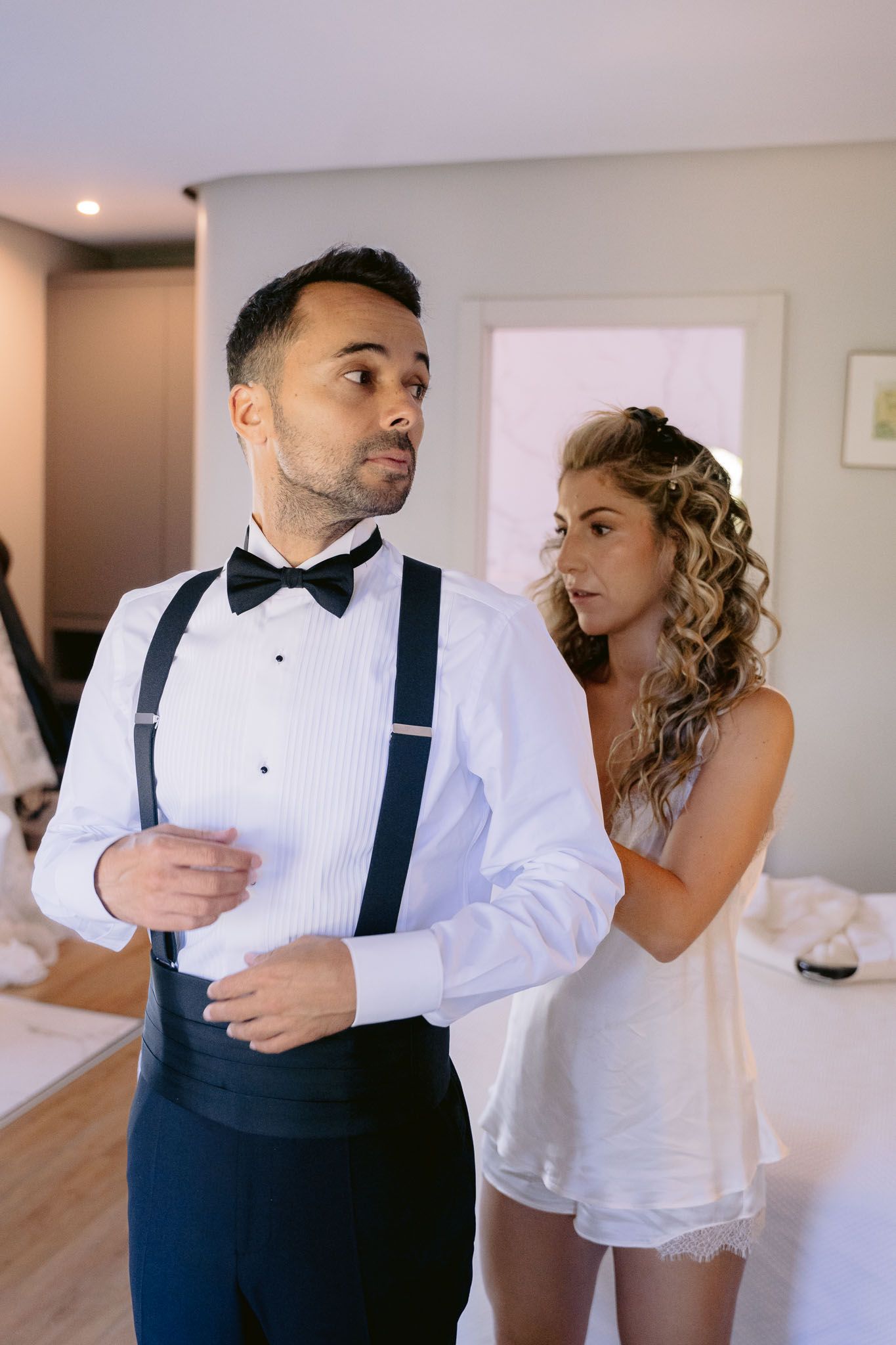 Fotografia de casamento criativa, com fotos de ensaio e cerimônia para álbuns e impressos.