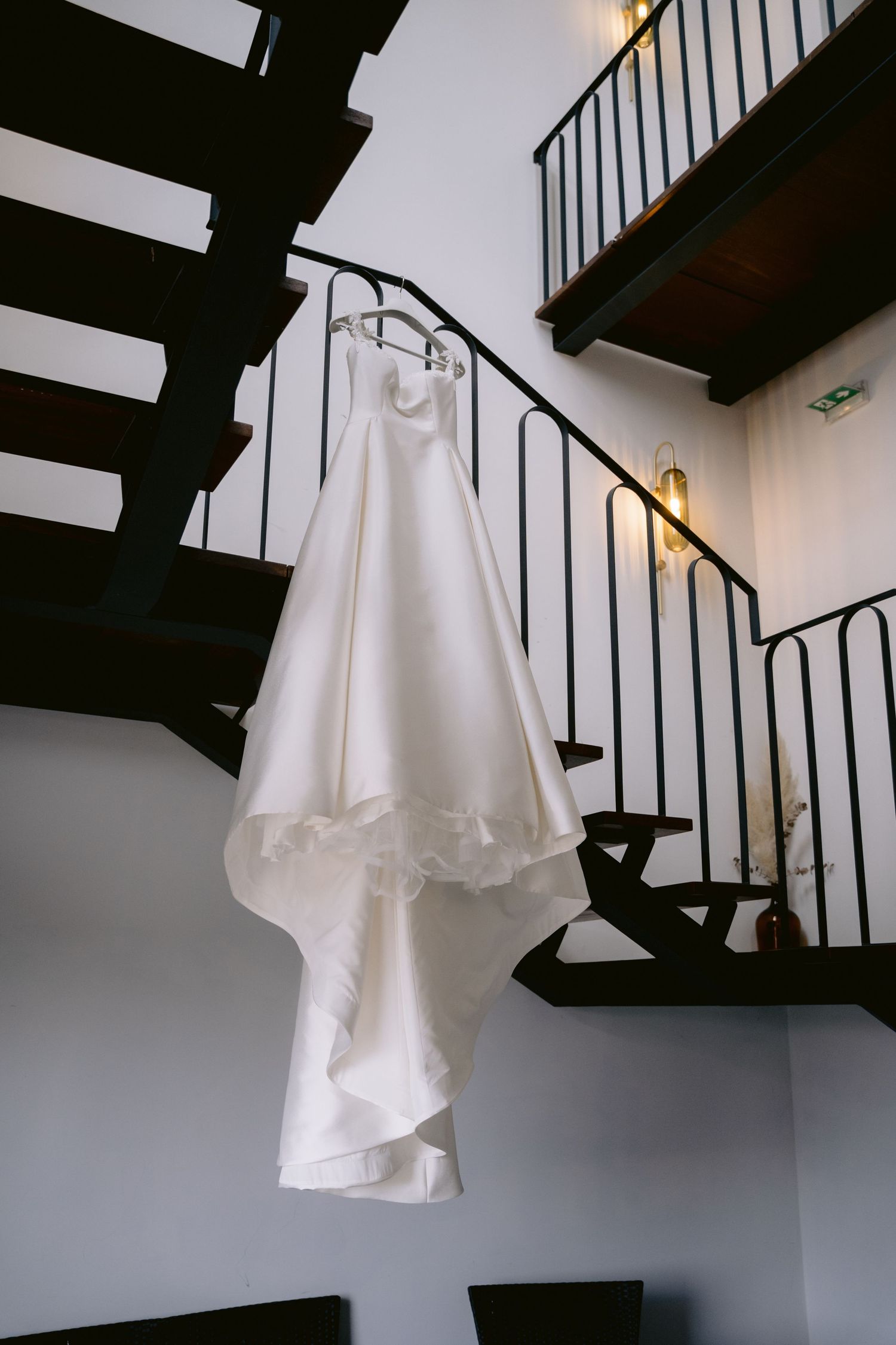 Seu dia especial em [cidade] registrado com sensibilidade e arte, capturando momentos espontâneos para fotos de casamento, ensaios de noivos