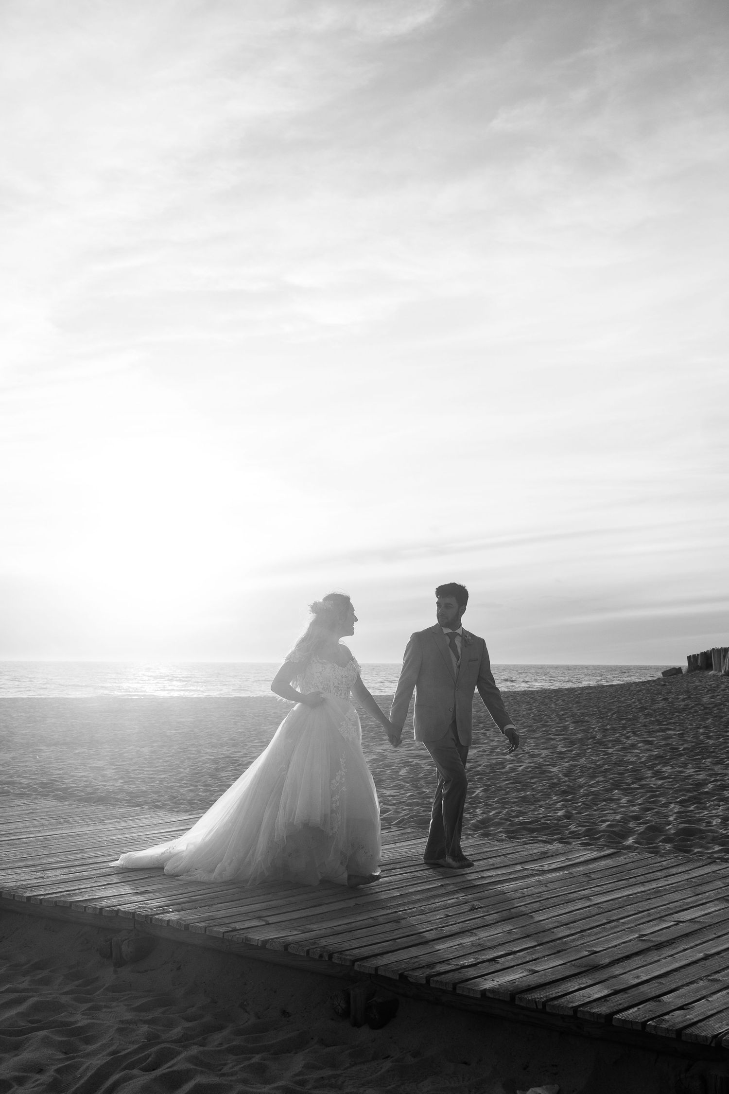 Cobertura completa do casamento em [cidade], fotos emocionantes para lembranças eternas.
