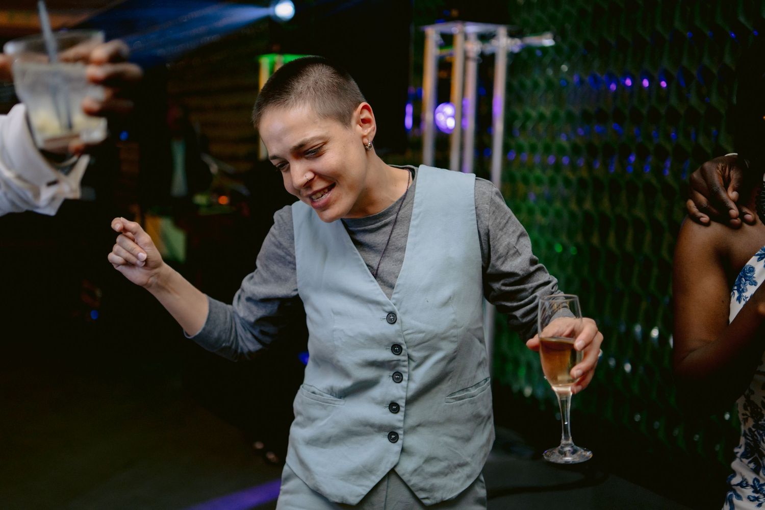 Momentos mágicos do casamento em Portugal, fotos que eternizam emoções em impressos.