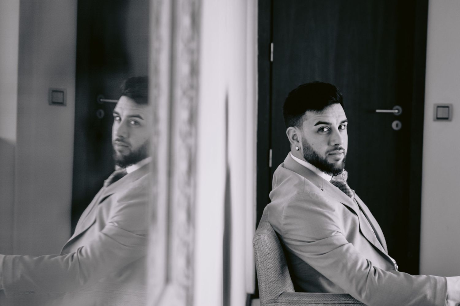 Cobertura completa do casamento em [cidade], fotos emocionantes para lembranças eternas.