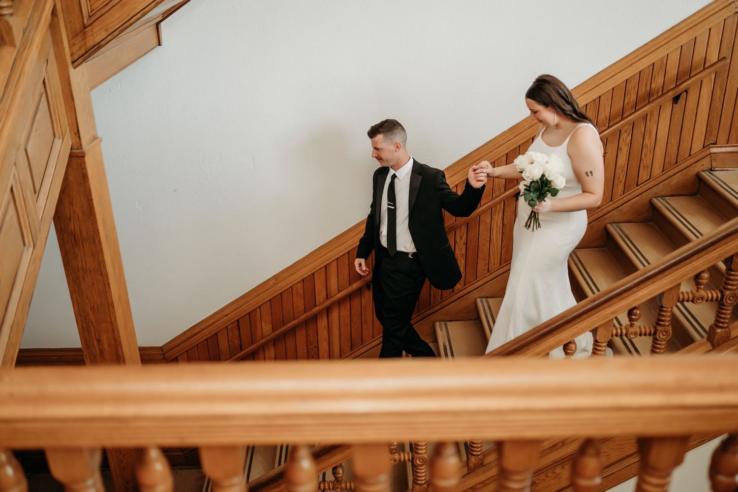 Bride and groom portrait at outdoor Kansas City wedding venue