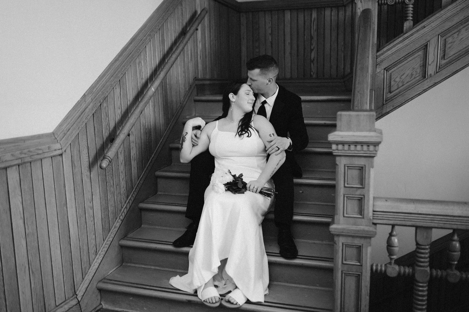 Bride and groom portrait at outdoor Kansas City wedding venue
