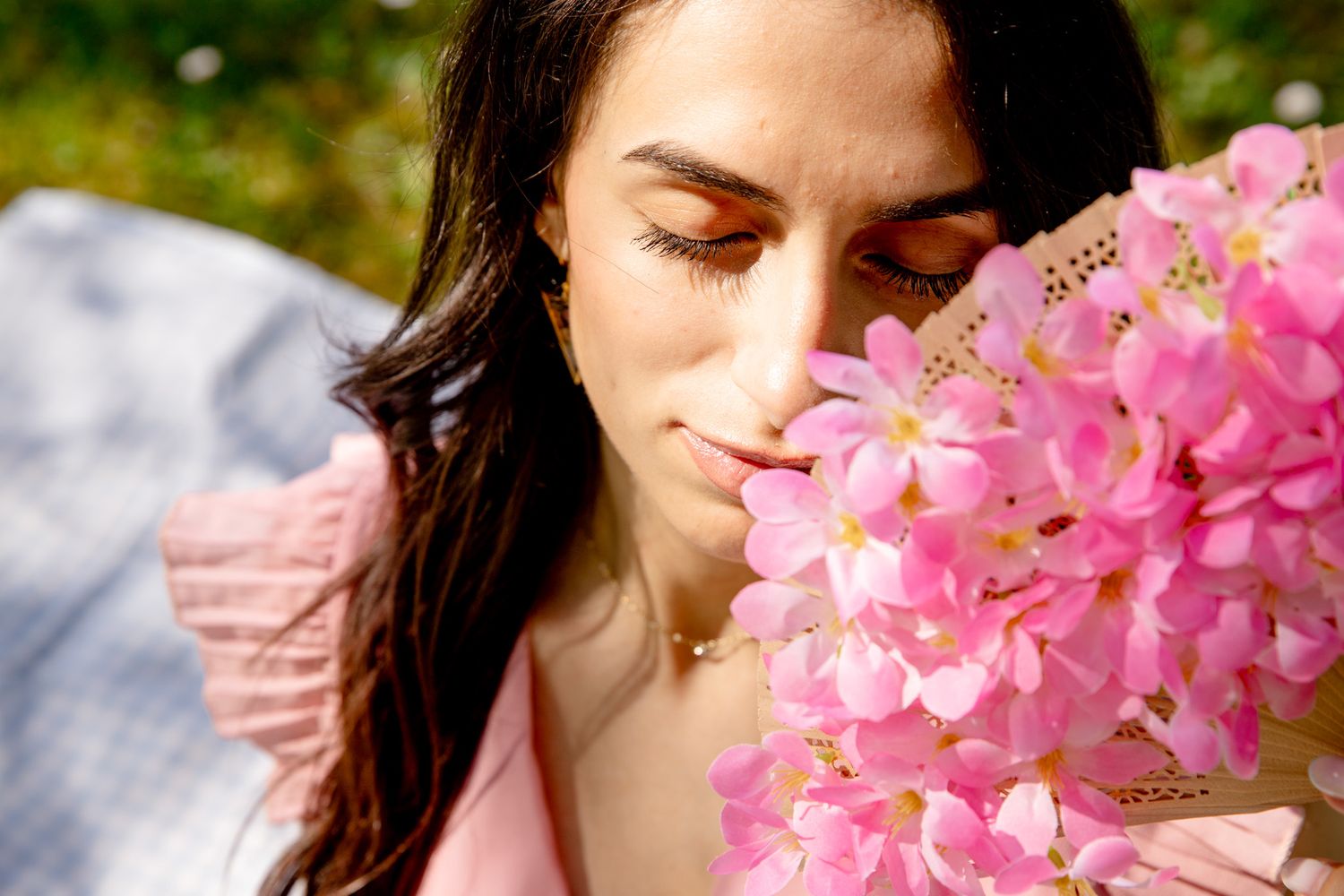 Shooting portrait femme printemps Caen Colline aux oiseaux