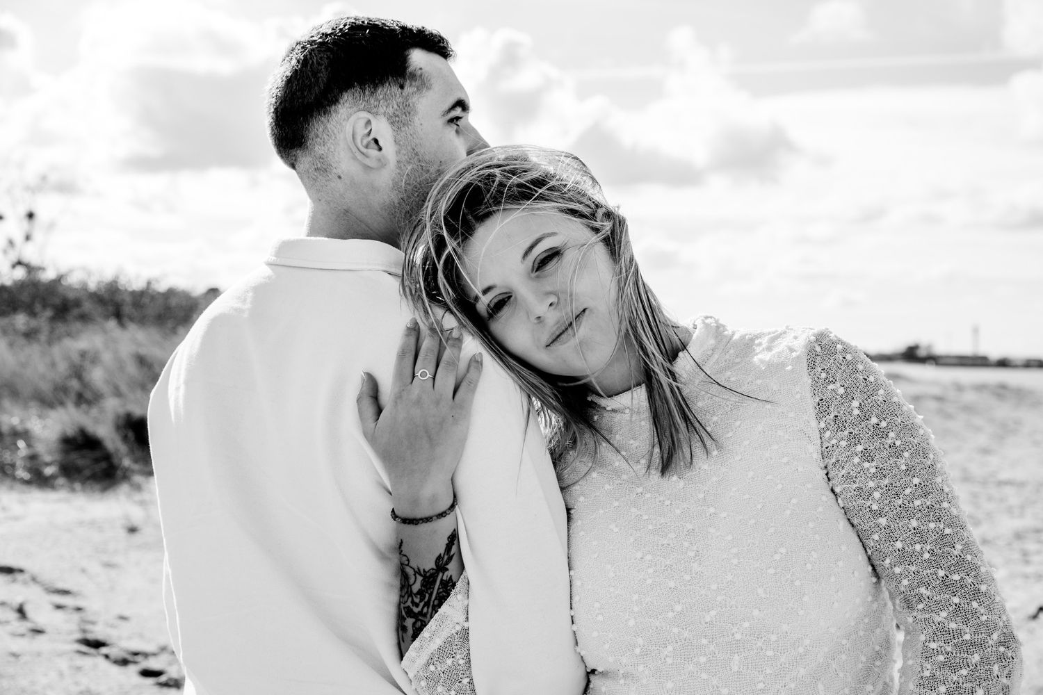 Photographe couple à Caen, Normandie - Thynea Photogrpahy