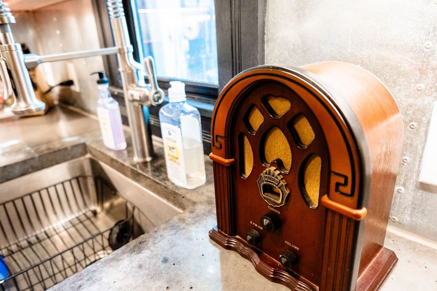Airbnb photo Denver Colorado professional Denver photographer, close up of vintage style speaker.