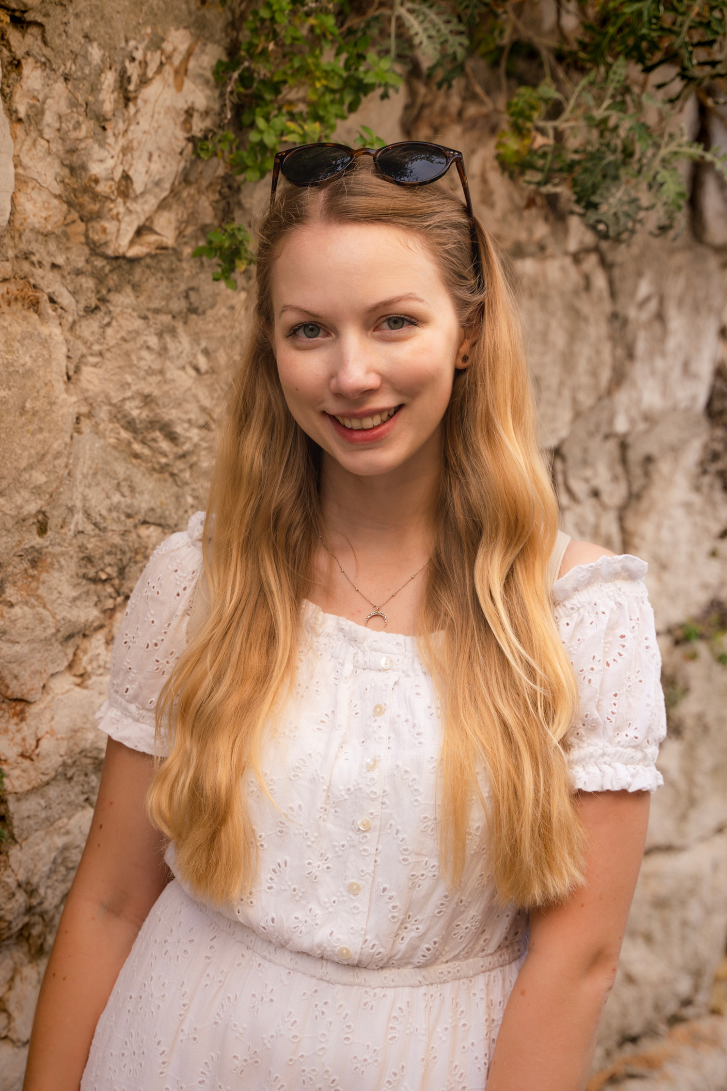 Fotografka ślubna, zdjęcie profilowe.