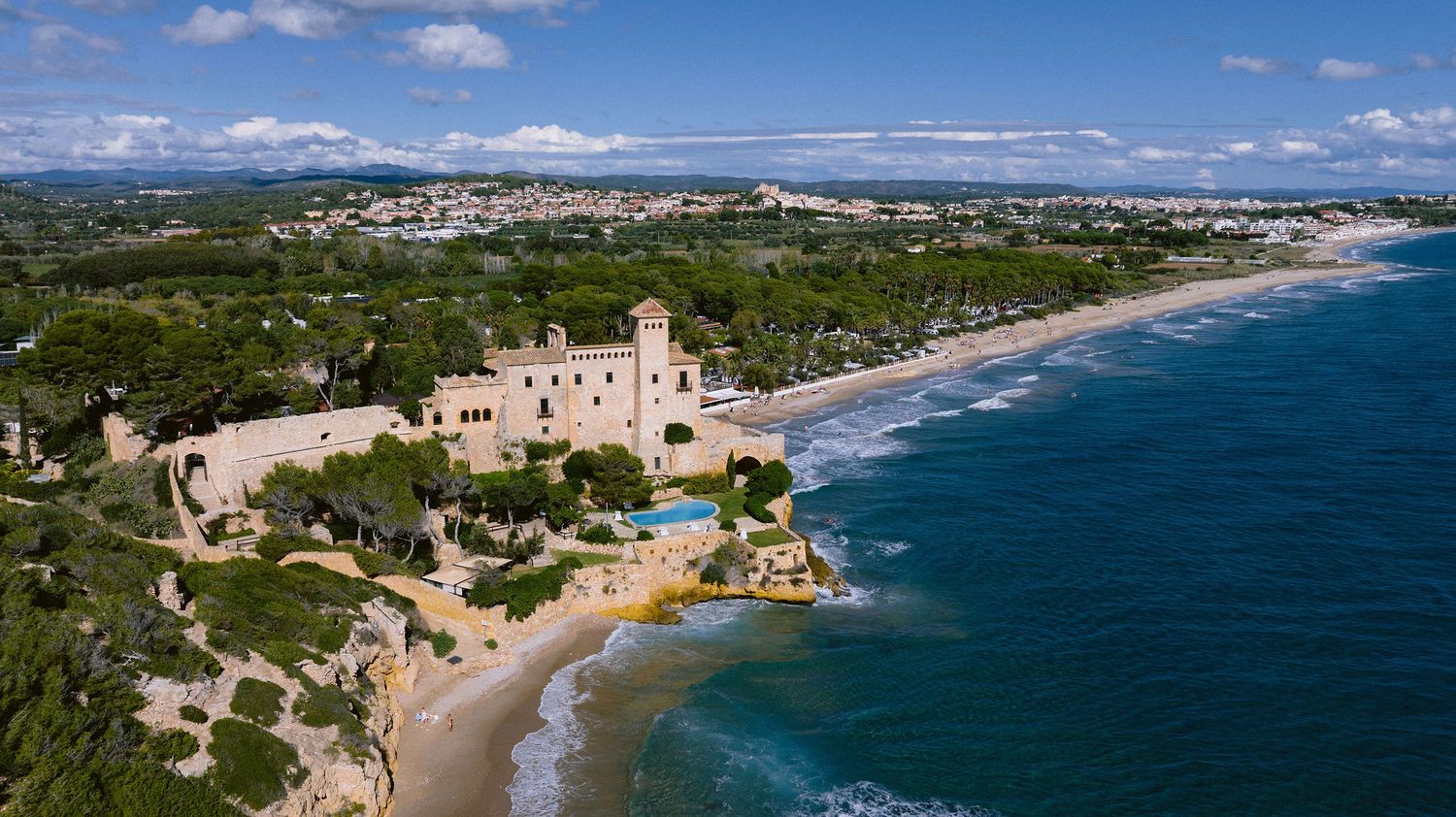 Boda  Castell de Tamarit un castillo en el mediterraneo de terragona