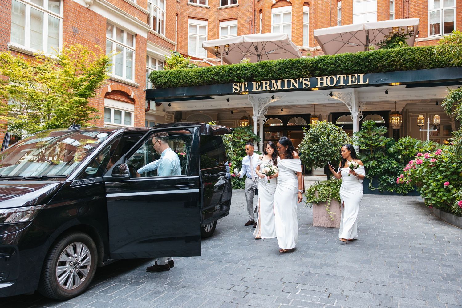 Wedding morning candid moments at St Ermin’s Hotel.