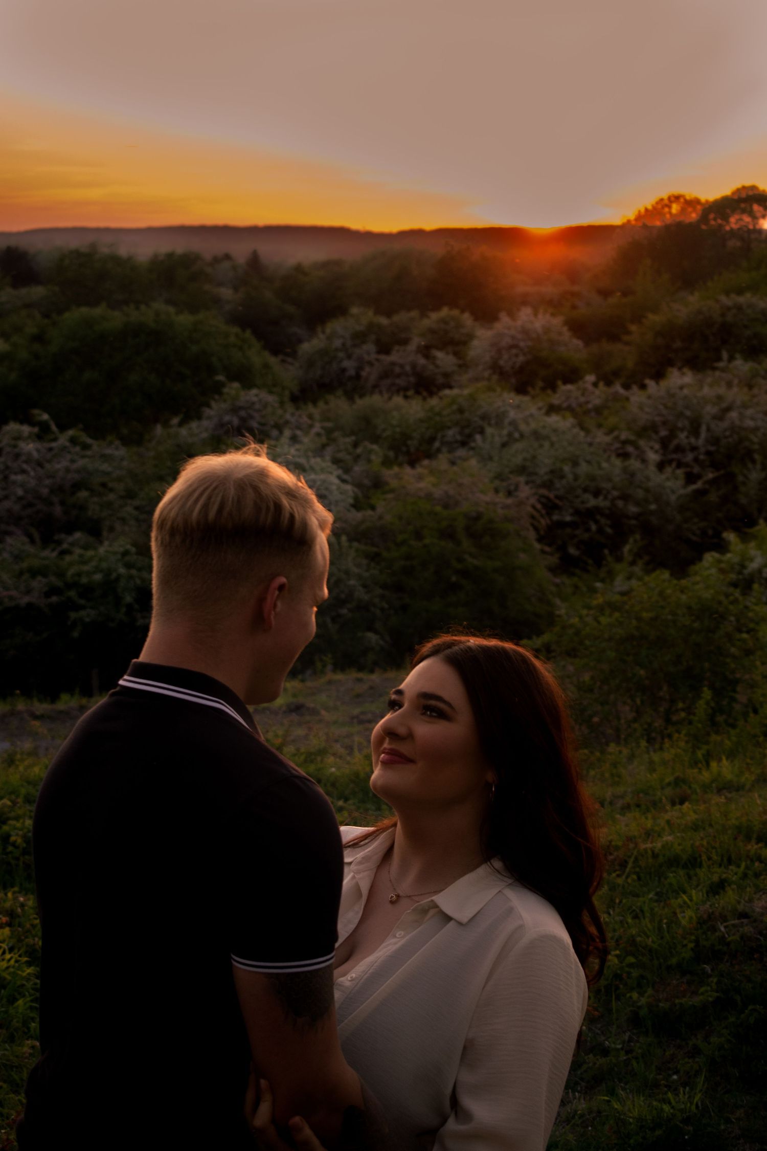 Sunset couples portraits