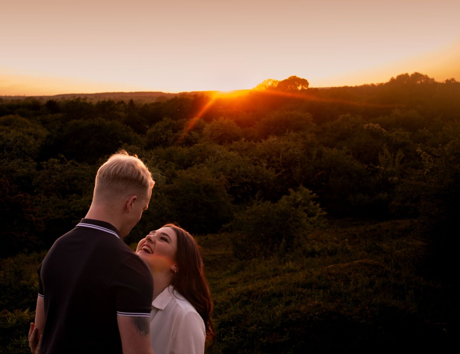 Couples sunset portraits