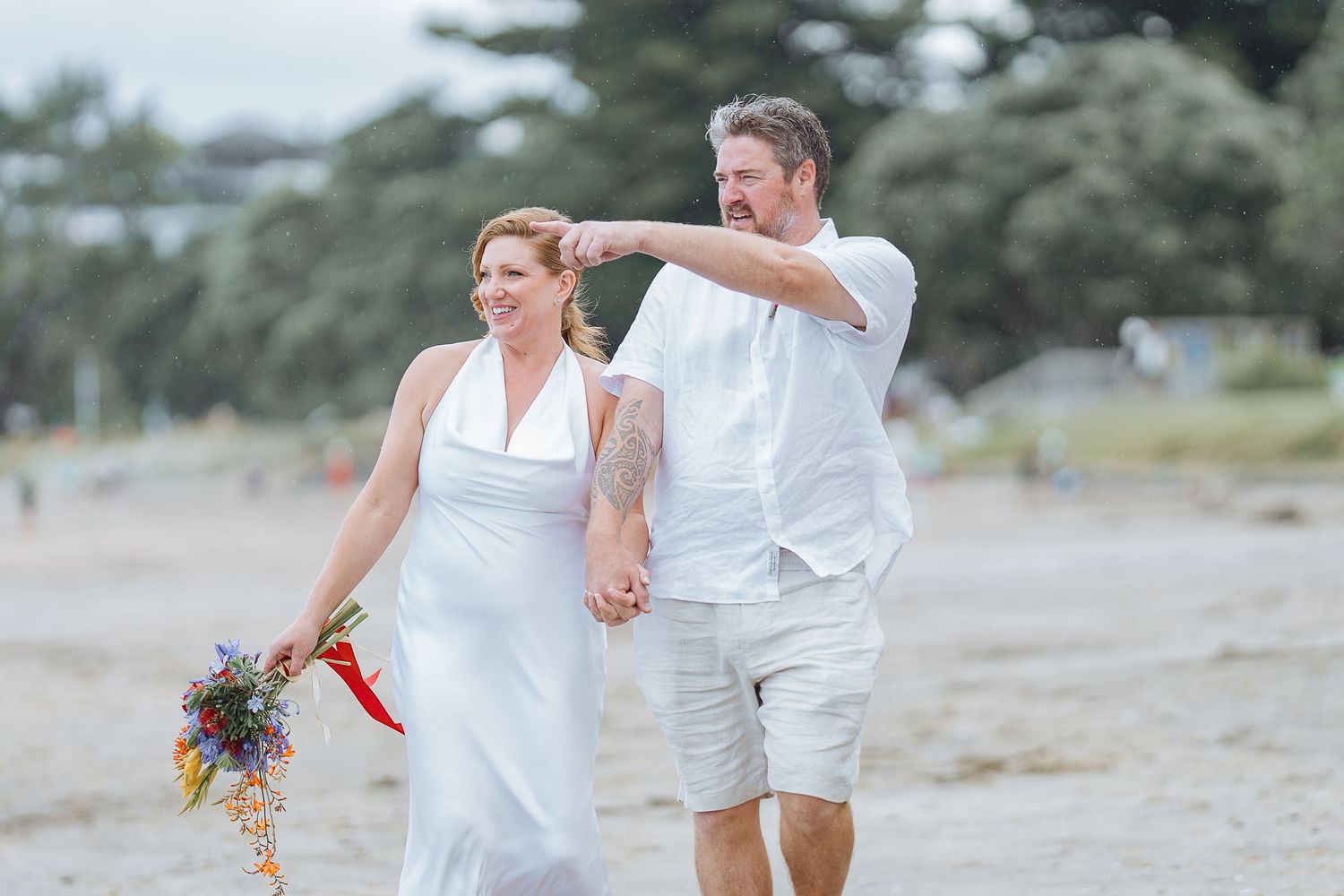 Waiheke Island based wedding photographer