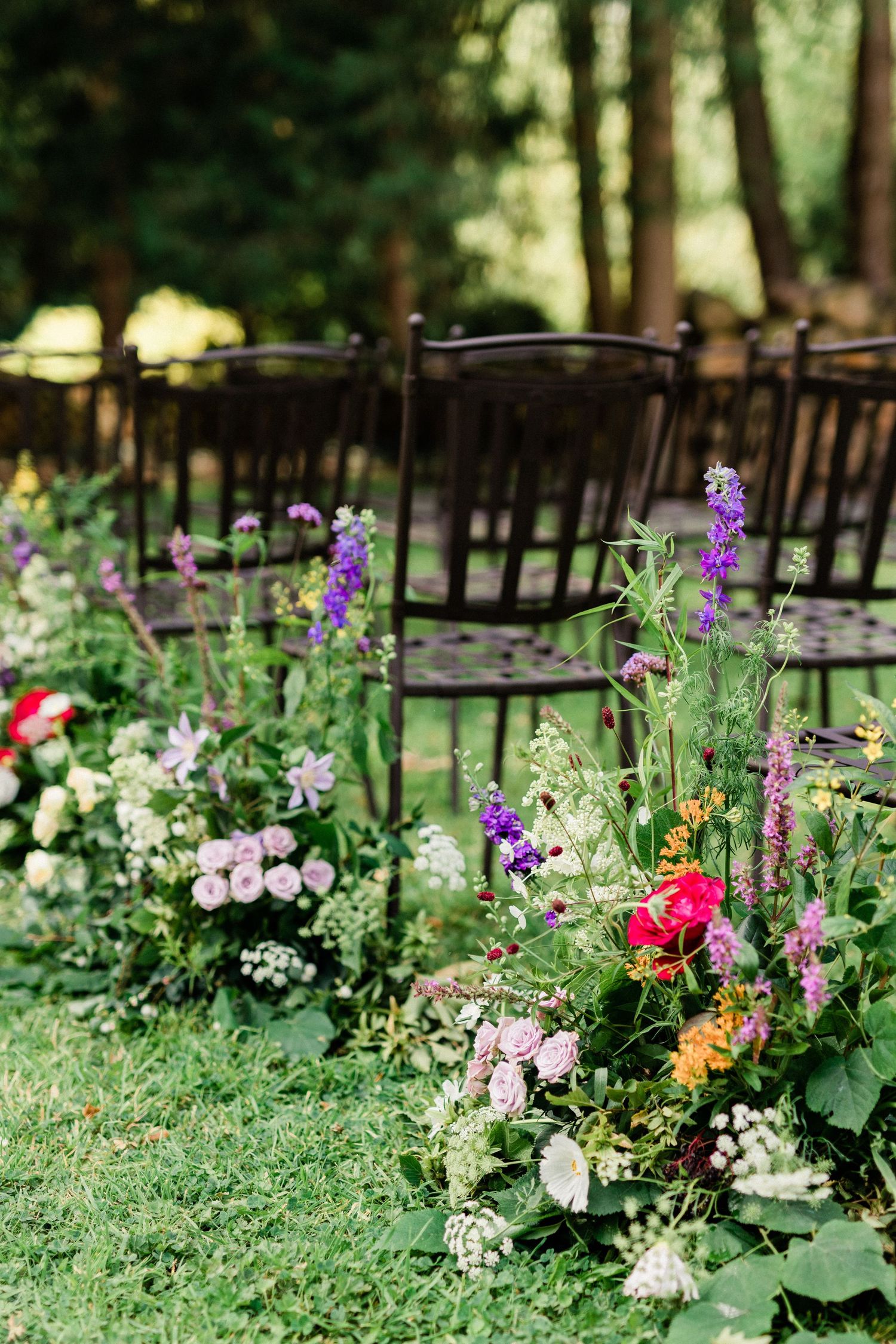 Professional wedding photography capturing beautiful ceremony flowers and floral details