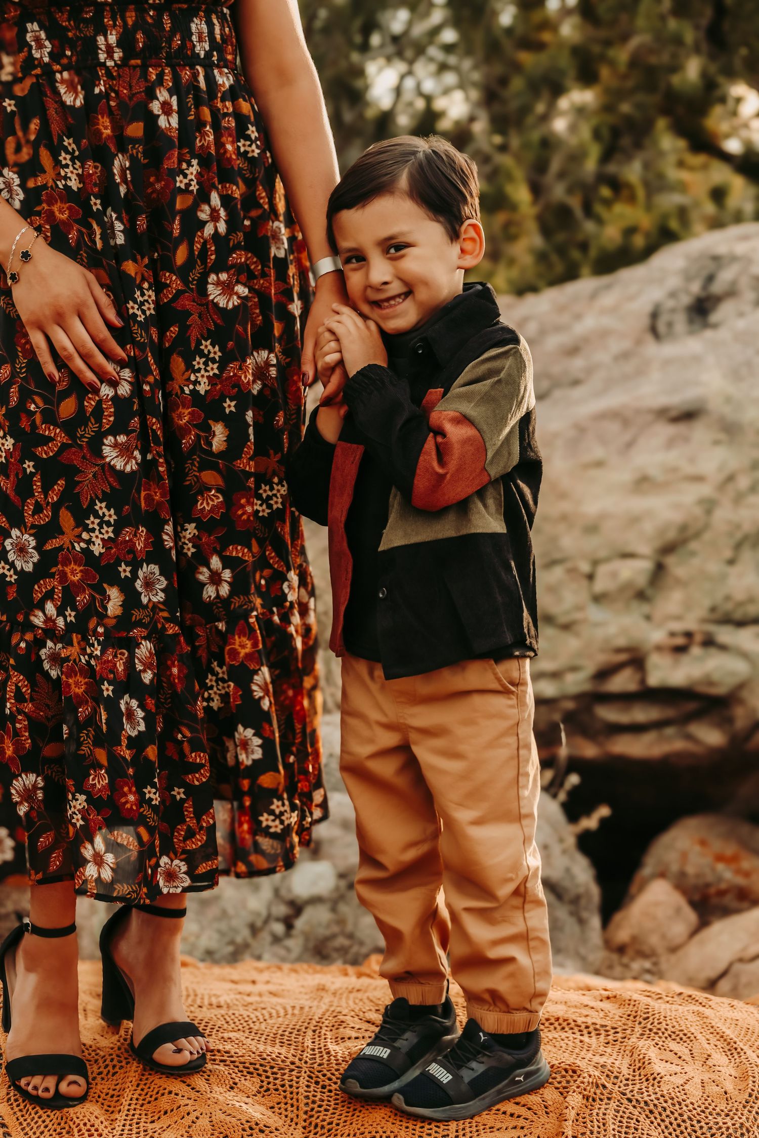 Albuquerque-Family-Photographer-Newborn-Maternity-Senior-Graduation-Baby-Milestones-Headshots-Business-Branding-Photographer NewMexico