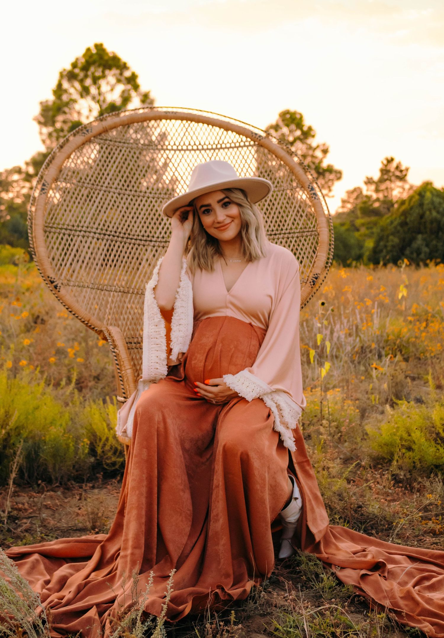 Albuquerque-Family-Photographer-Newborn-Maternity-Senior-Graduation-Baby-Milestones-Headshots-Business-Branding-Photographer NewMexico