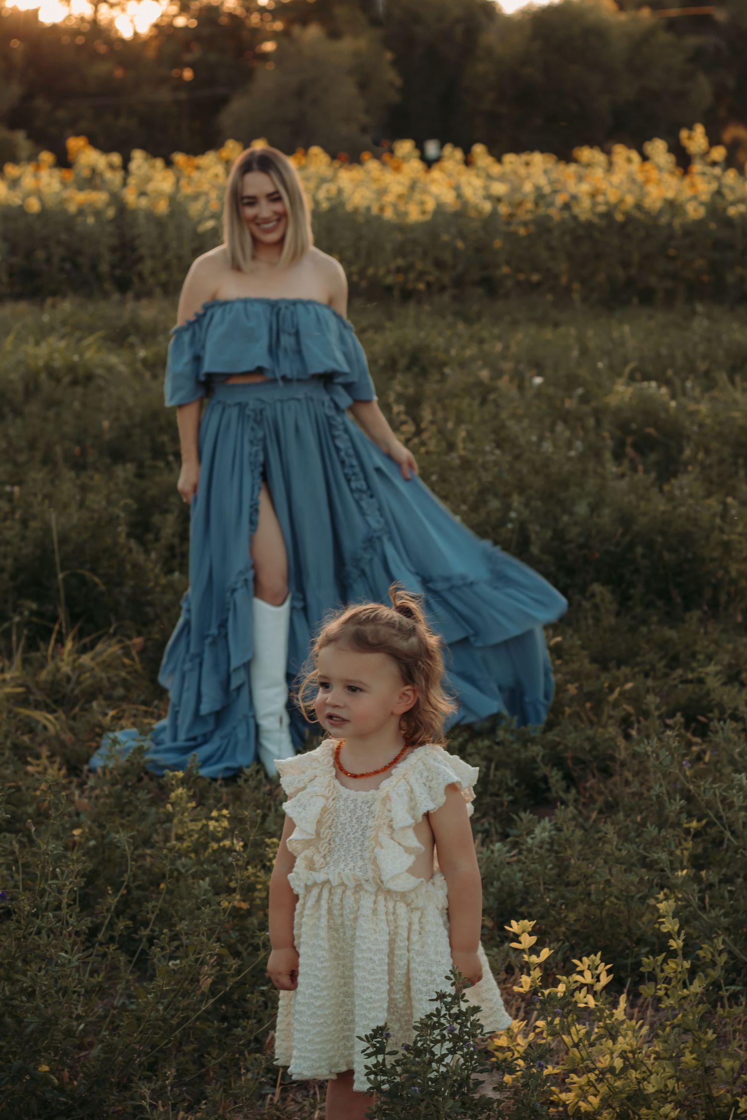 Albuquerque-Family-Photographer-Newborn-Maternity-Senior-Graduation-Baby-Milestones-Headshots-Business-Branding-Photographer NewMexico