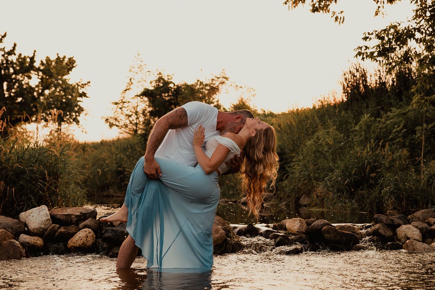 boudoir creek couple