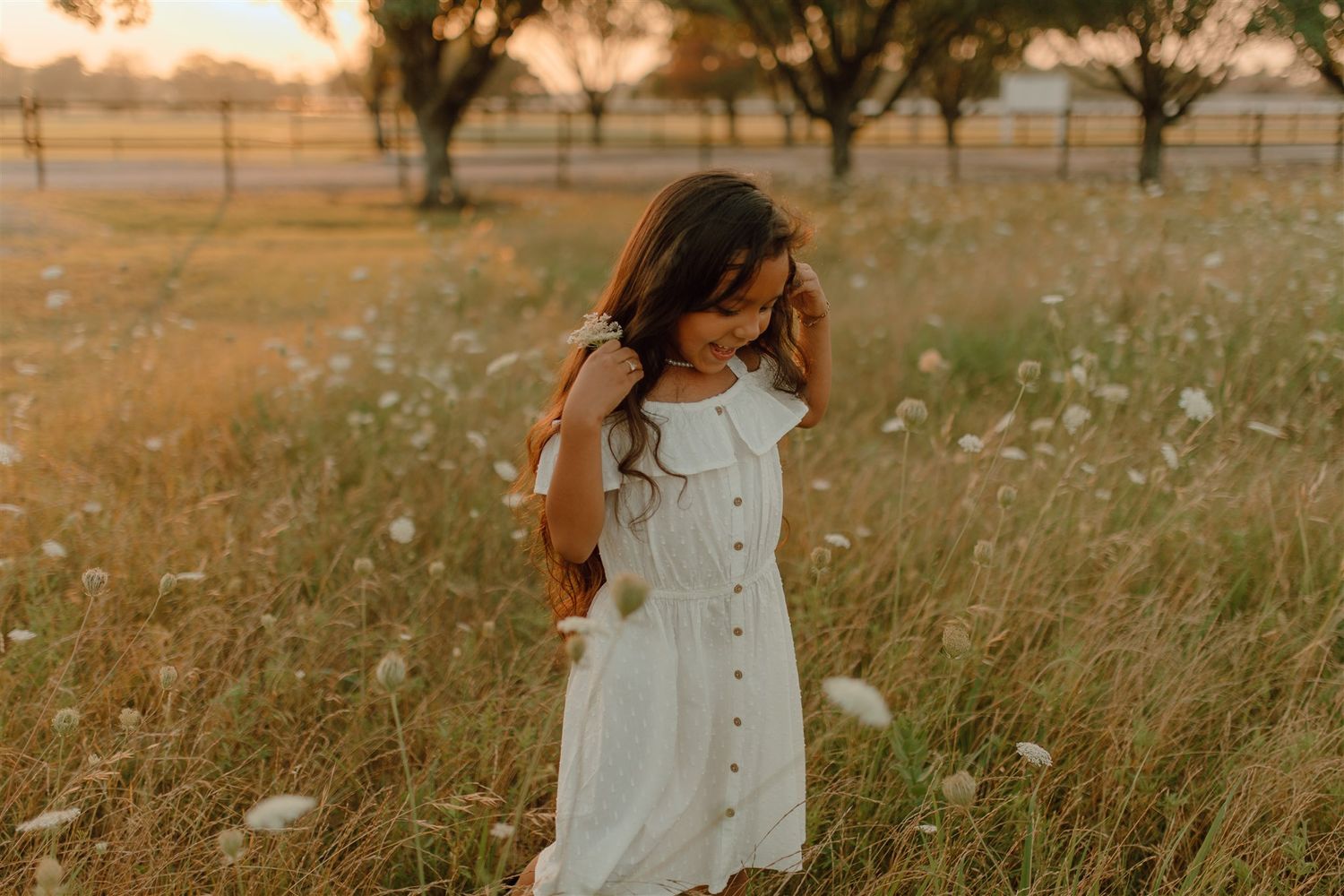 spring session simple photoshoot in Dallas texas golden hour
