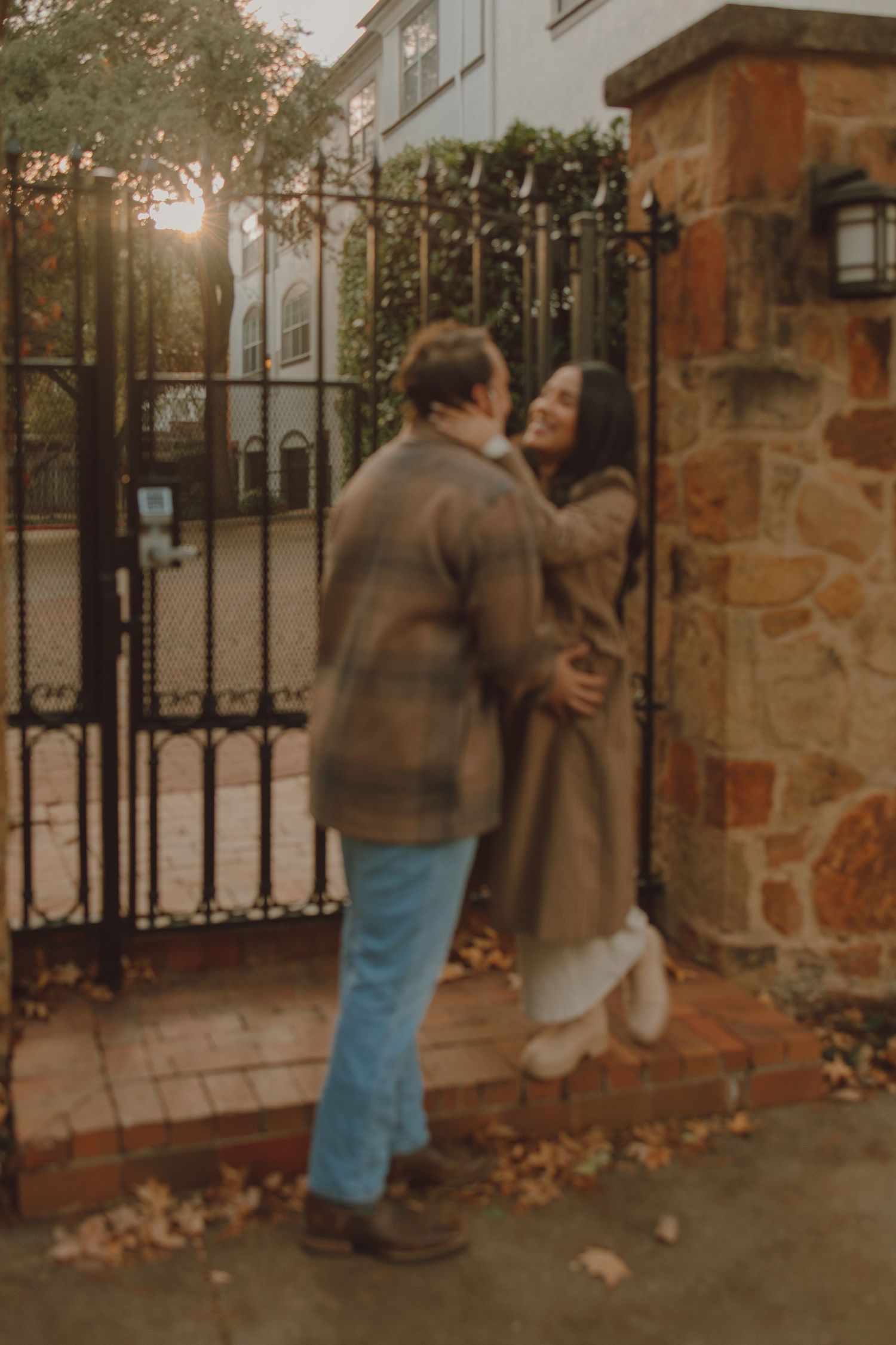 cinematic lifestyle outdoor couples photography maternity photography Dallas texas mesquite texas candid client focused photography