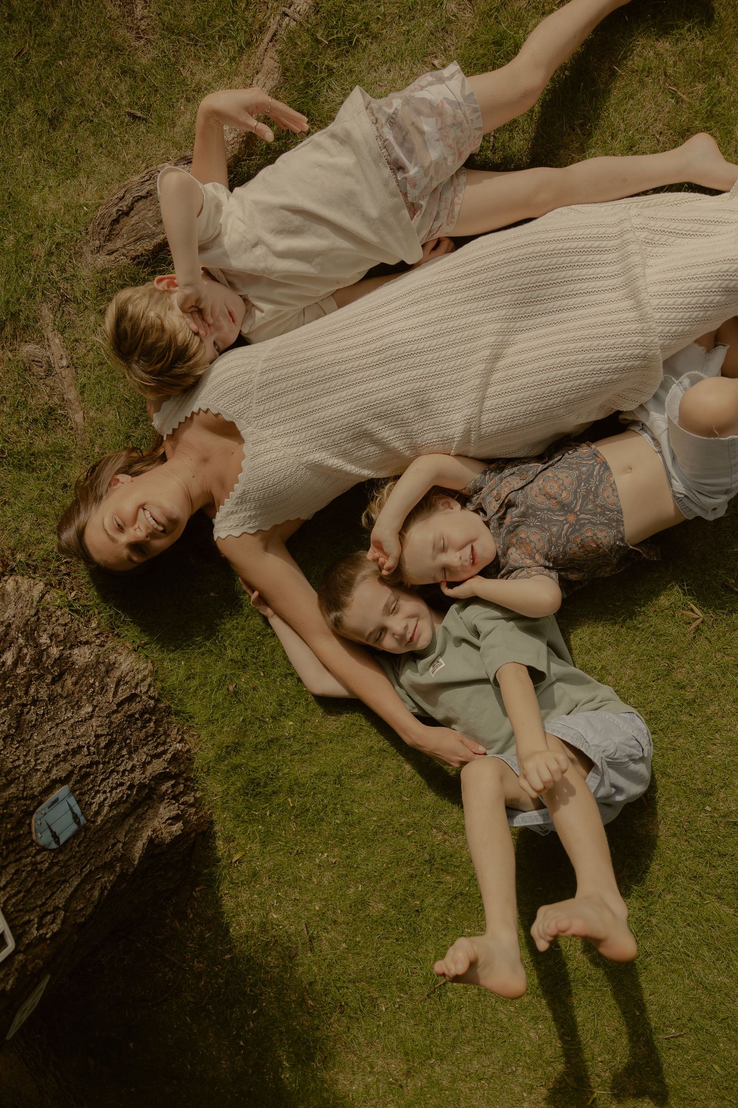 Indoor family session in Sydney, in-home photographer in Sydney, indoor photographer in Sydney