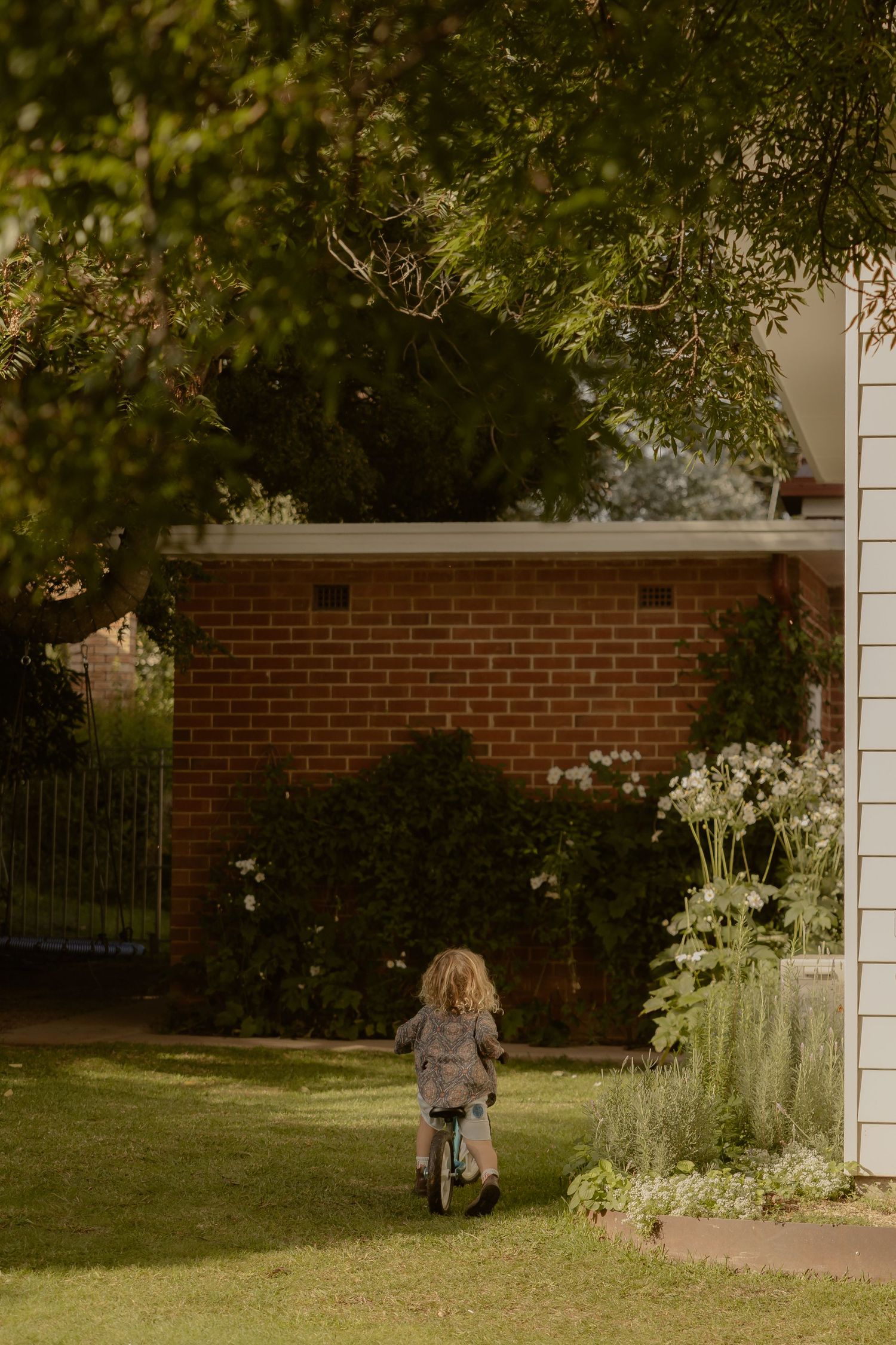 Indoor family session in Sydney, in-home photographer in Sydney, indoor photographer in Sydney