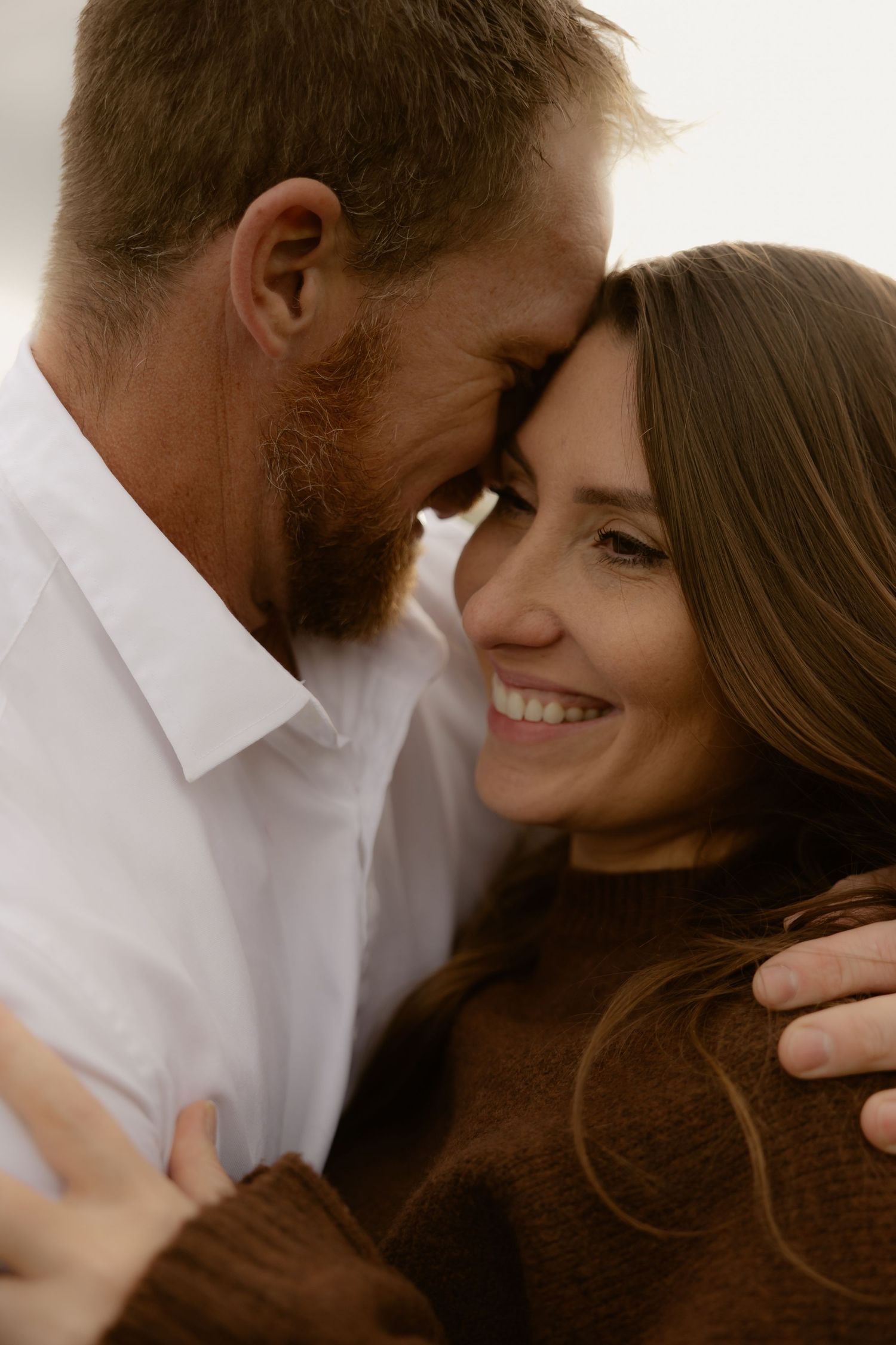 Outdoor maternity photography in Sydney, Central Coast, Blue Mountains, Wollongong, in field, farm, garden and countryside