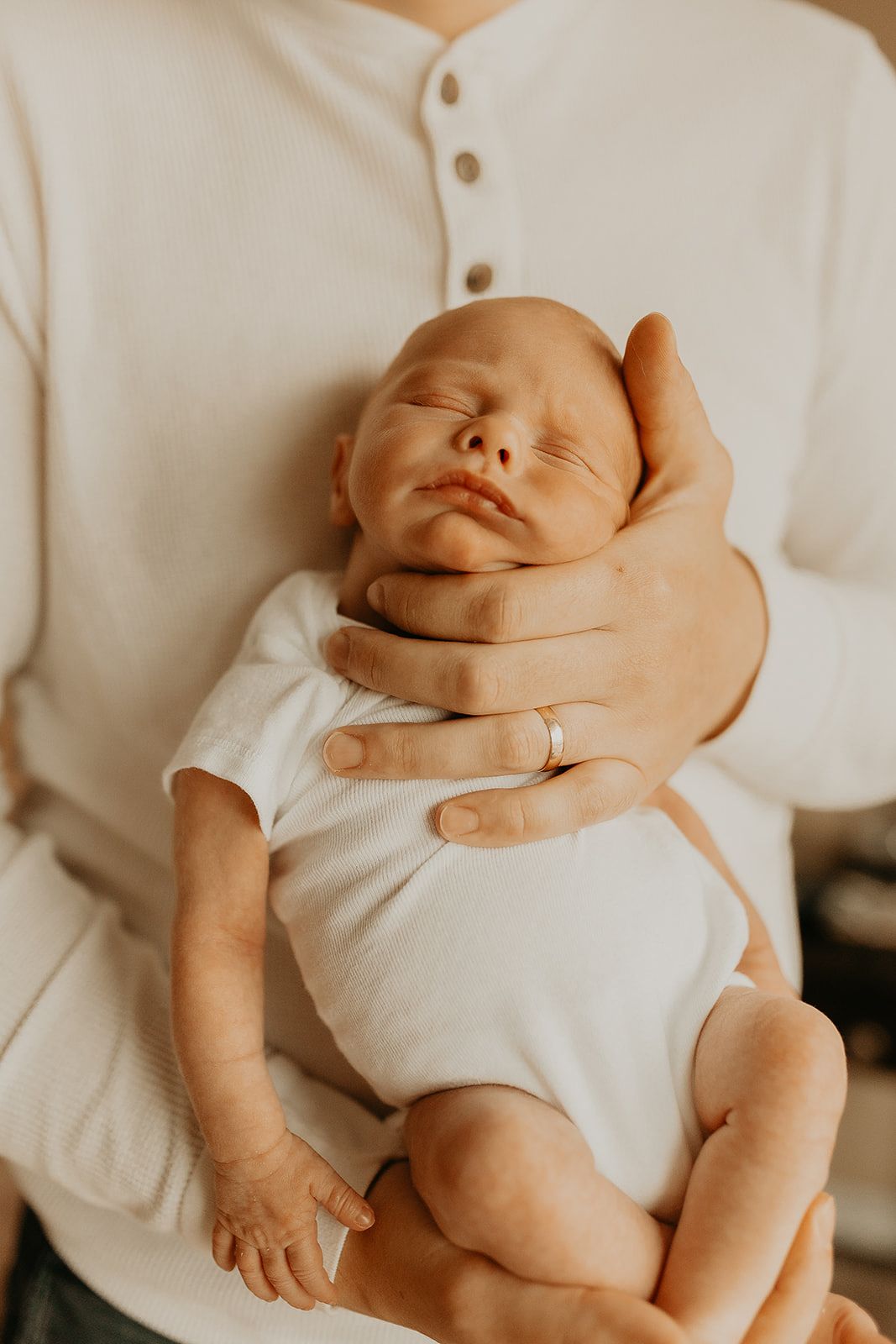 newborn at home lifestyle session