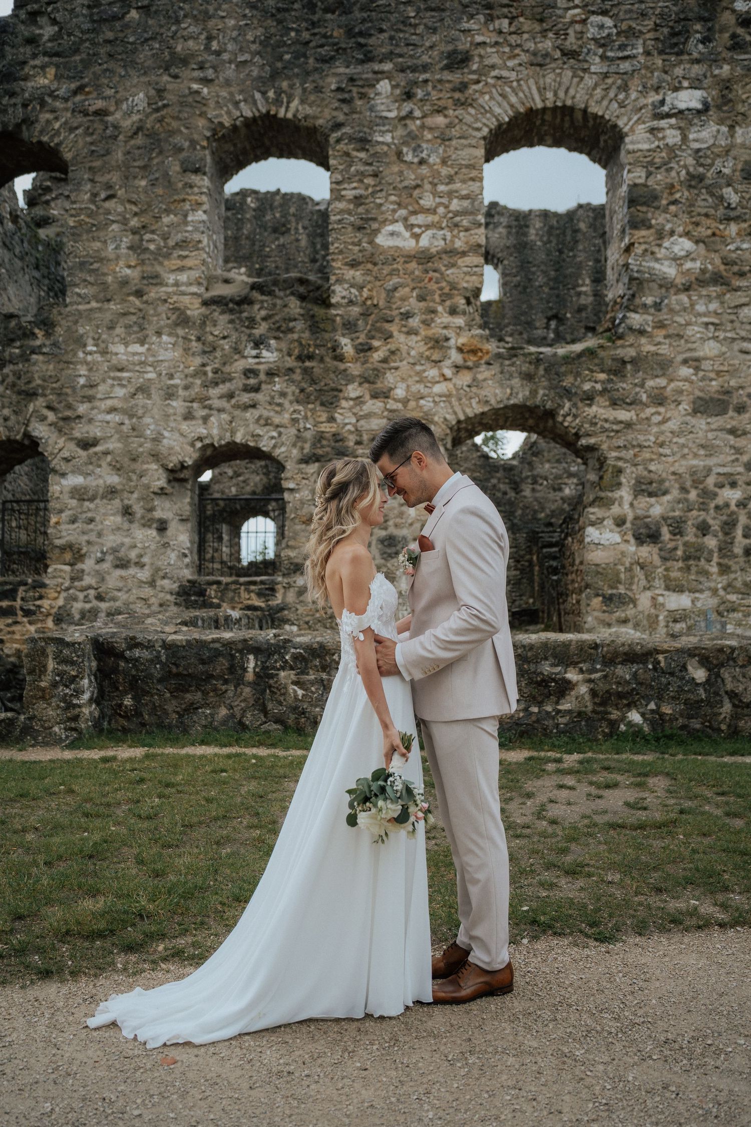 Elegante Brautfotos, zeitlose Bilder, Editorial