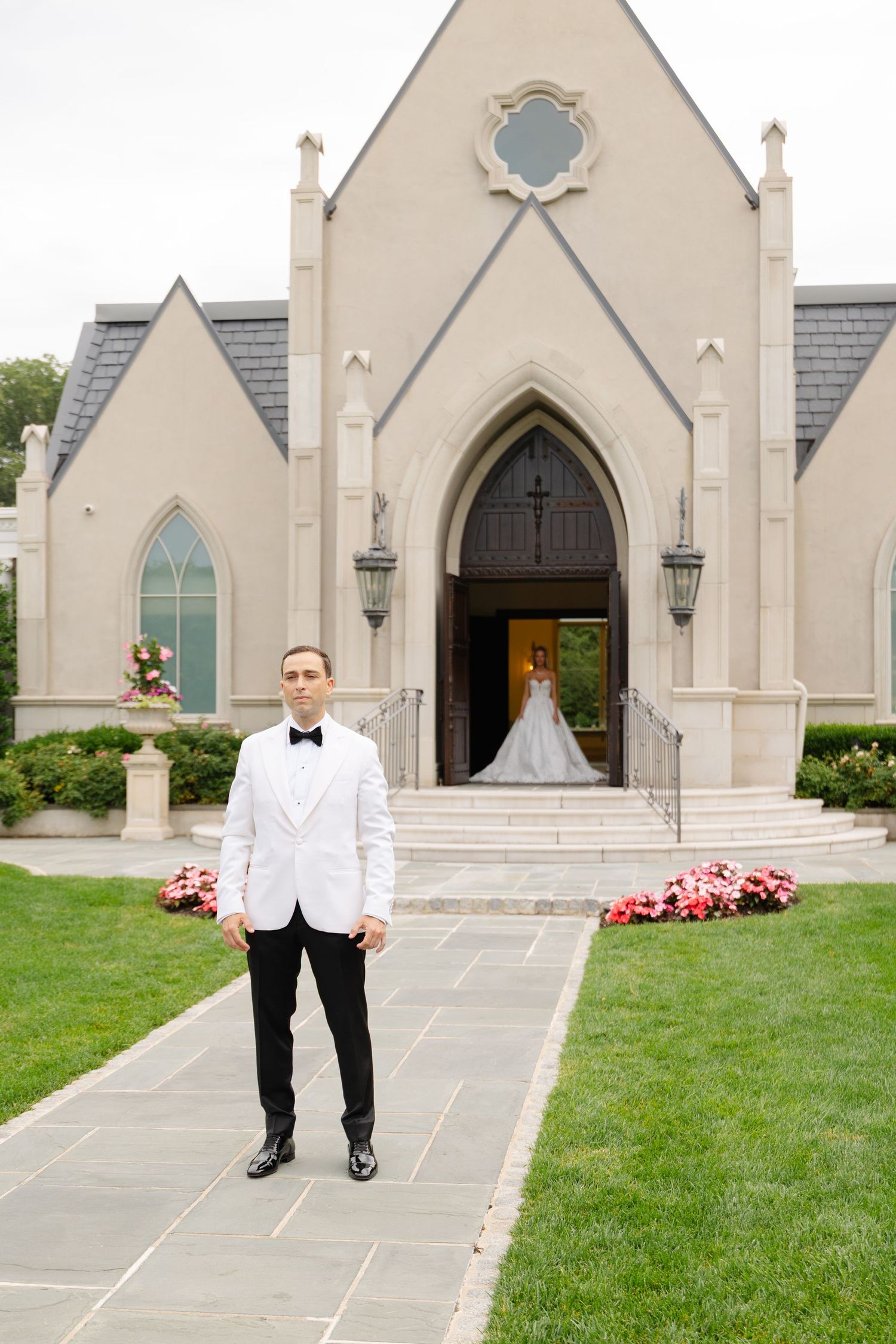 A series of four photos showing someone in a white tuxedo jacket standing in front of a Gothic-style church entrance.